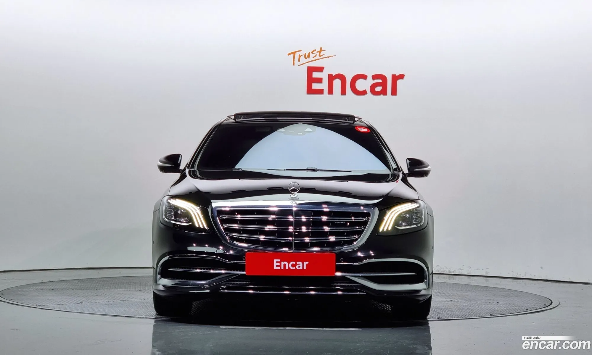 Mercedes S-Class W222 Maybach S560 4Matic - фотография 12470170