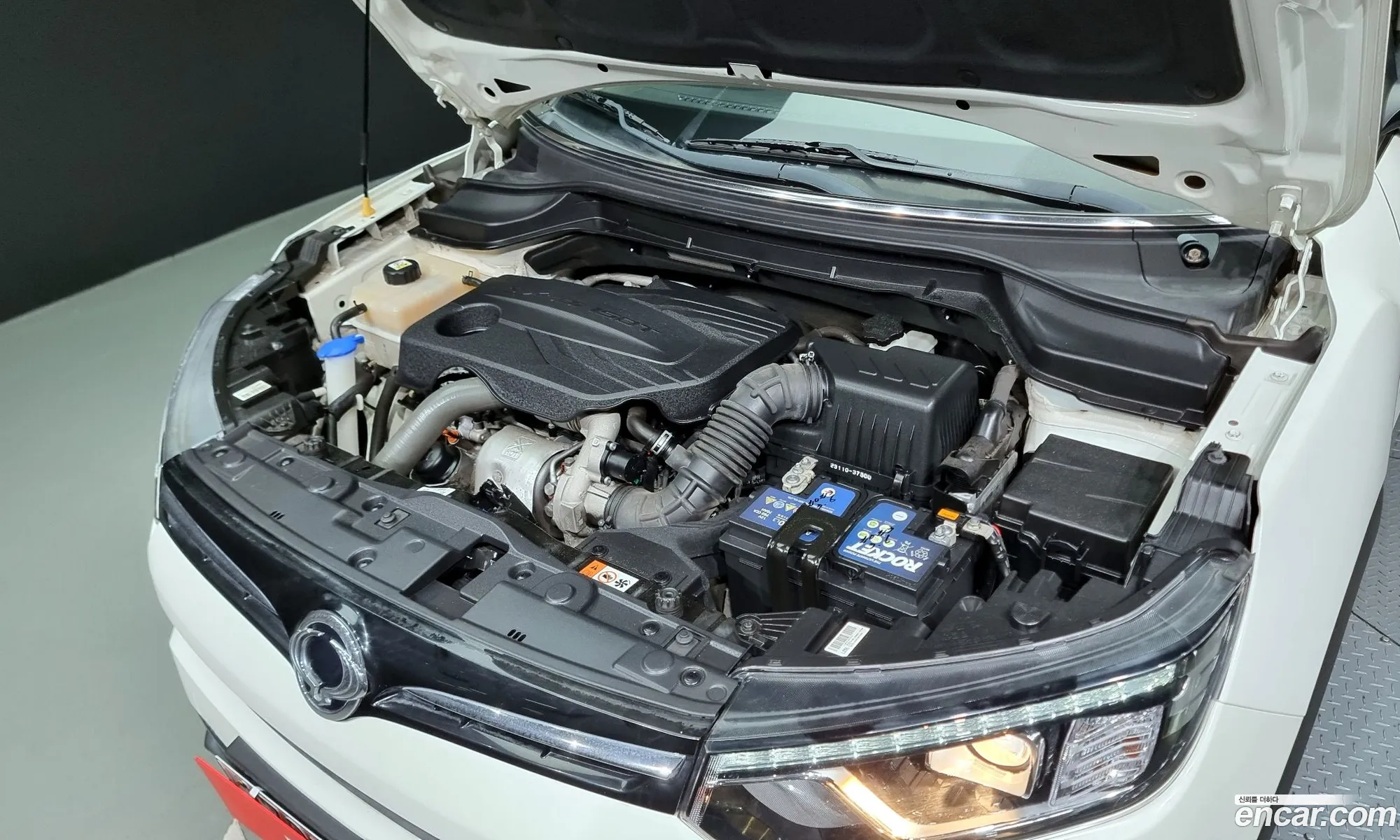 Ssangyong Tivoli Tivoli Gasoline 15 2Wd 2020 - фотография 8007953