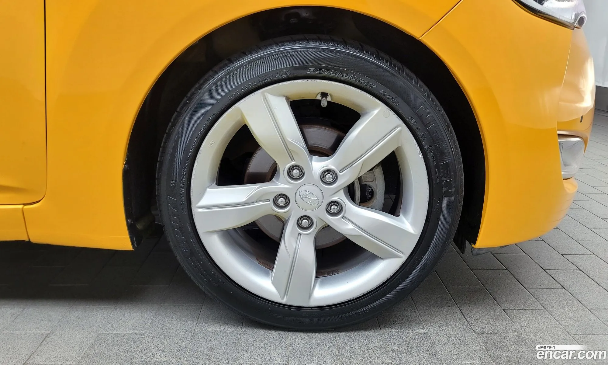 Hyundai Veloster Pyl 2015 - фотография 12042344