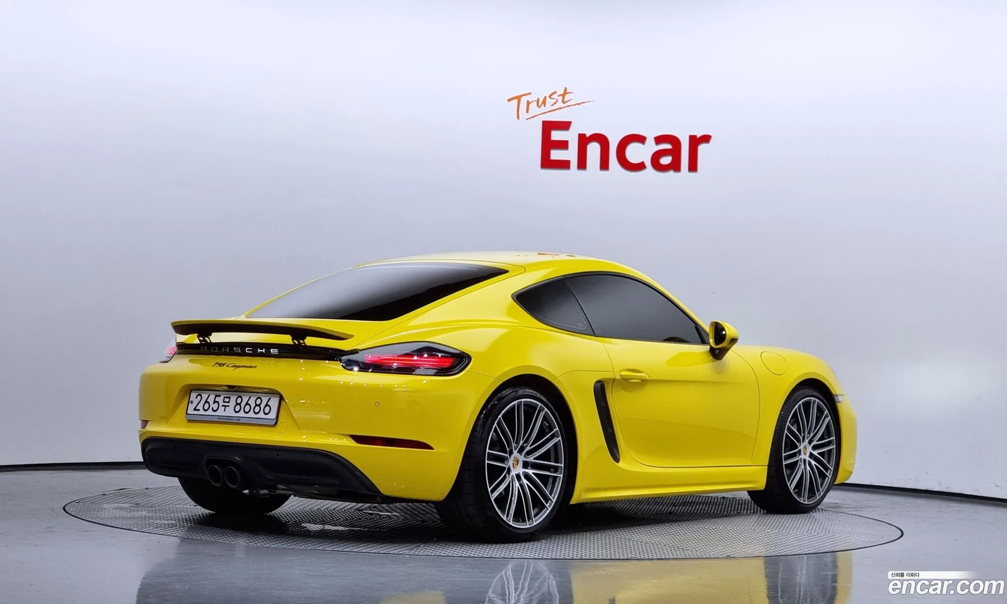 Porsche 718 Cayman 20 - фотография 3927339