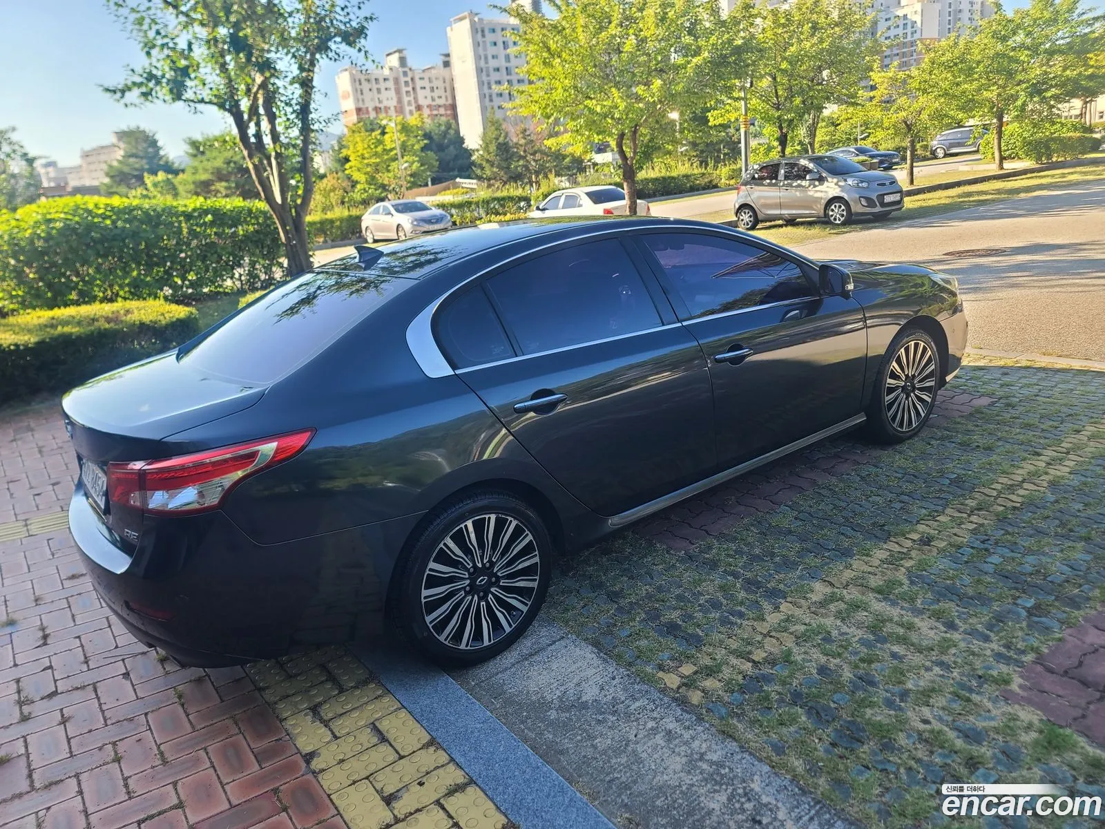 Renault Samsung Sm5 Re 2015 - фотография 3883902