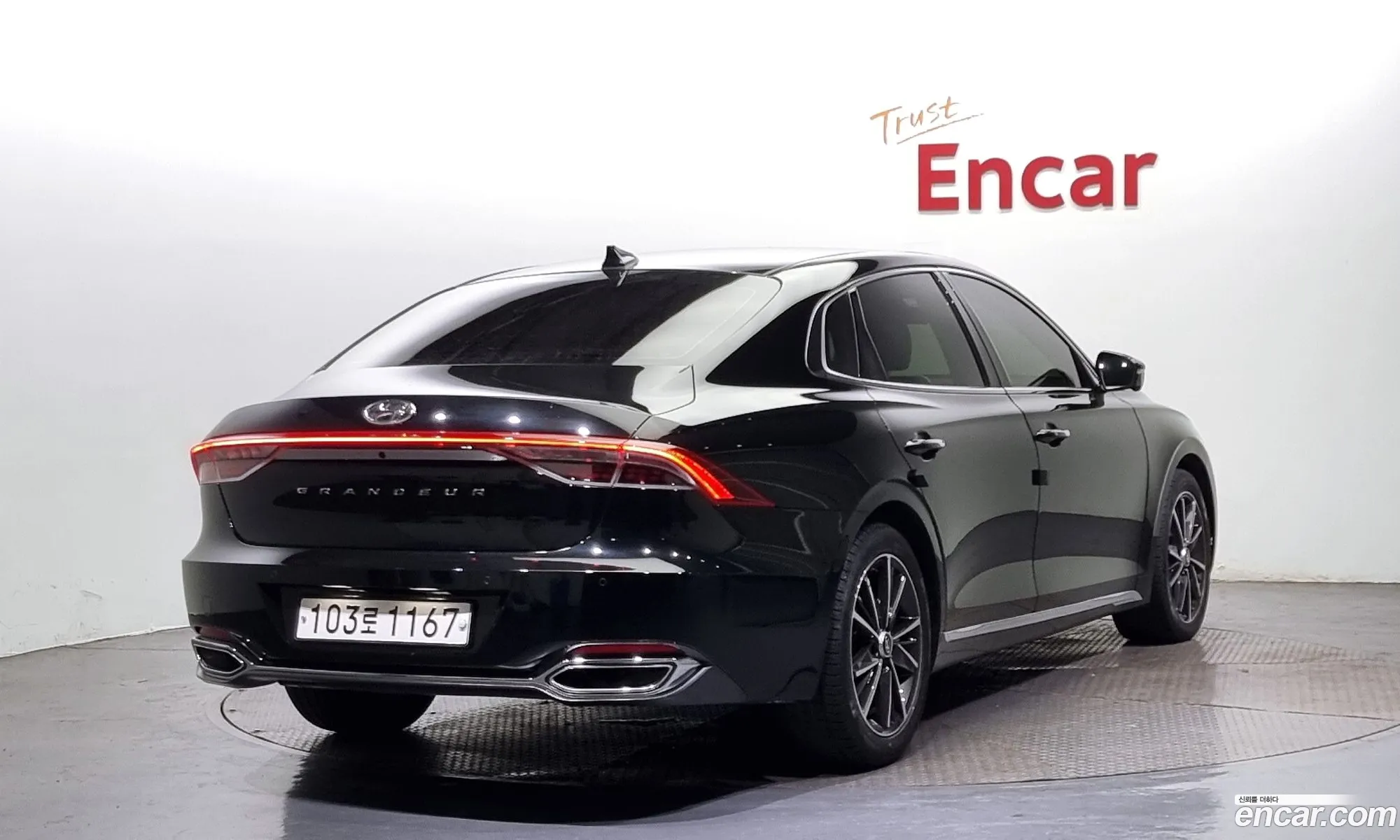 Hyundai Grandeur Vi 33 2020 - фотография 17259160