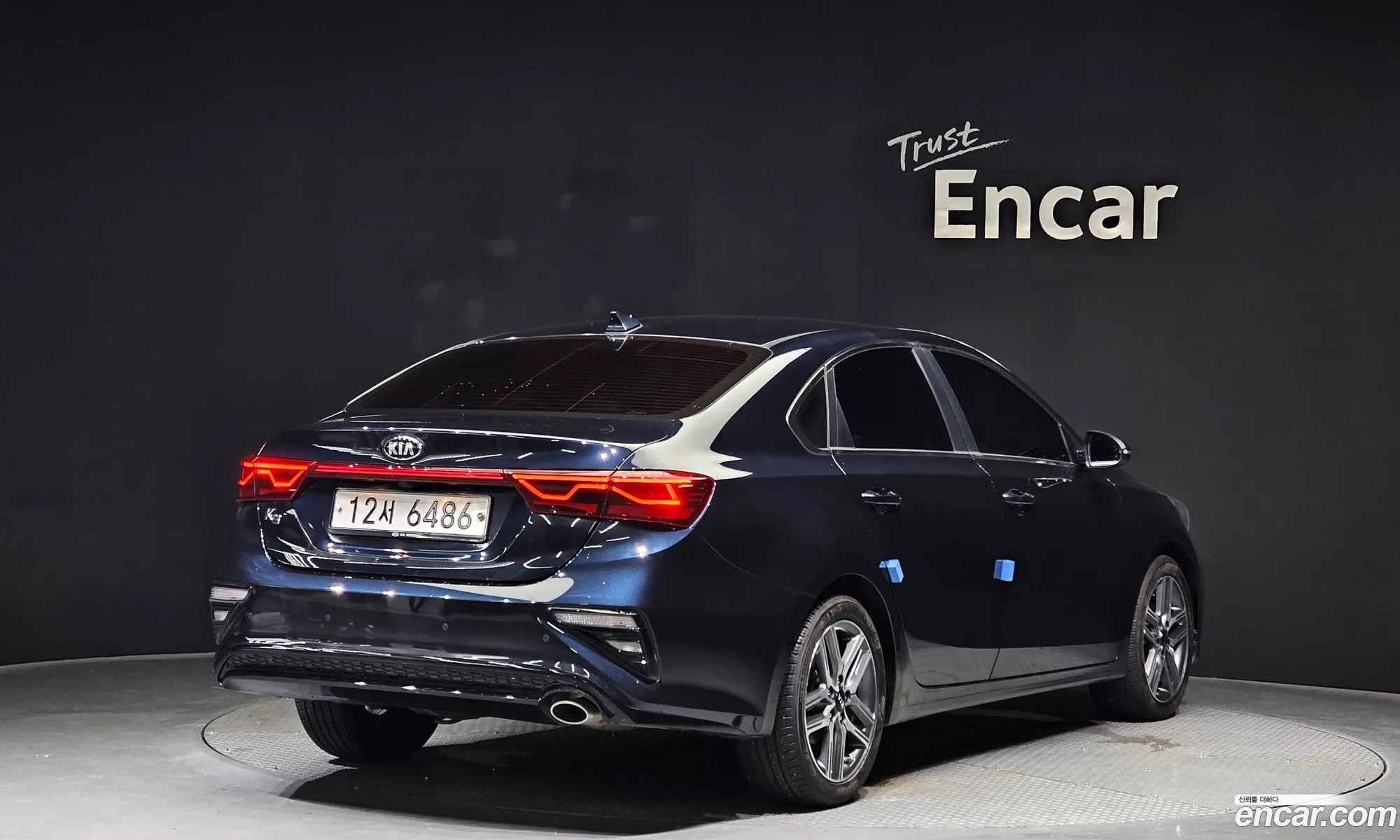 Kia K3 Prestige 2019 - фотография 17545926
