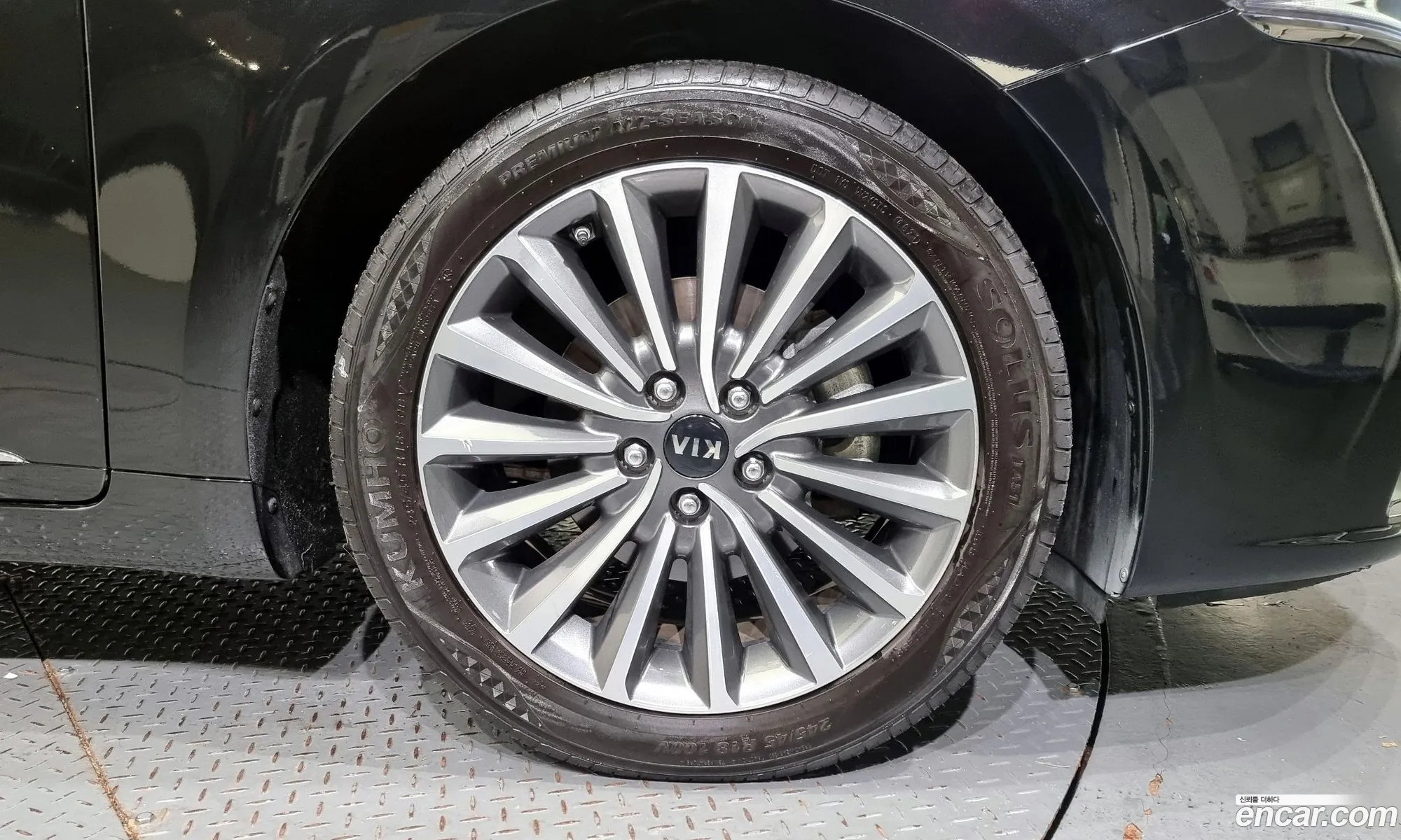 Kia K7 Vg Ii Nobless 2017 - фотография 11276095