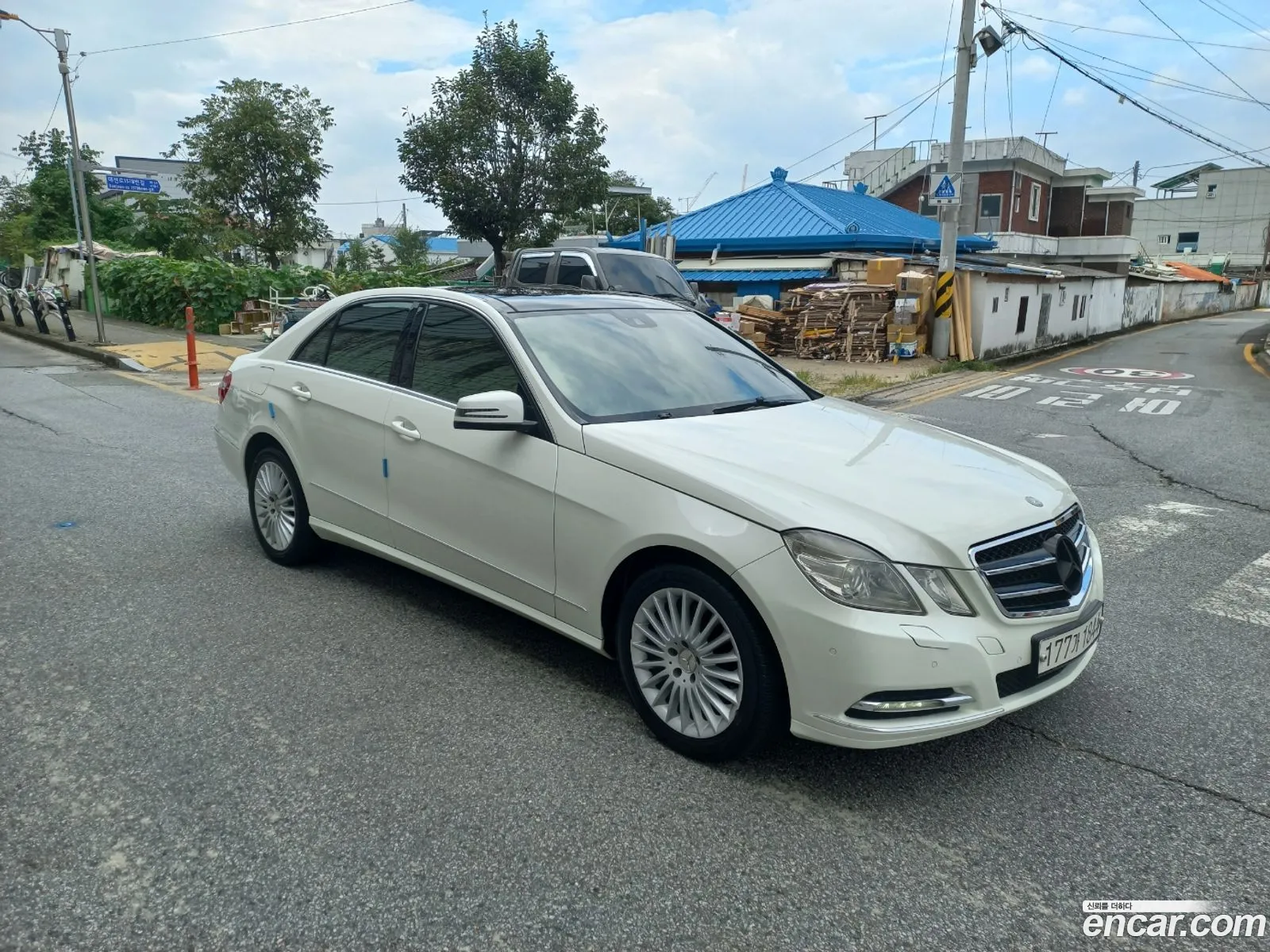 Mercedes E-Class W212 E300 Elegance - фотография 12656329