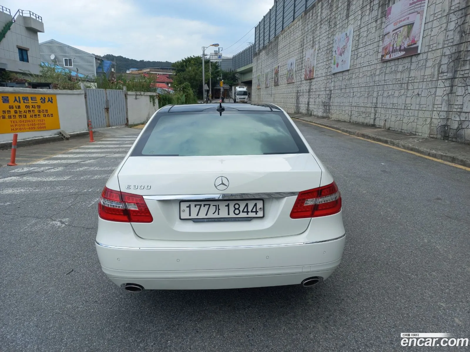 Mercedes E-Class W212 E300 Elegance - фотография 12656331