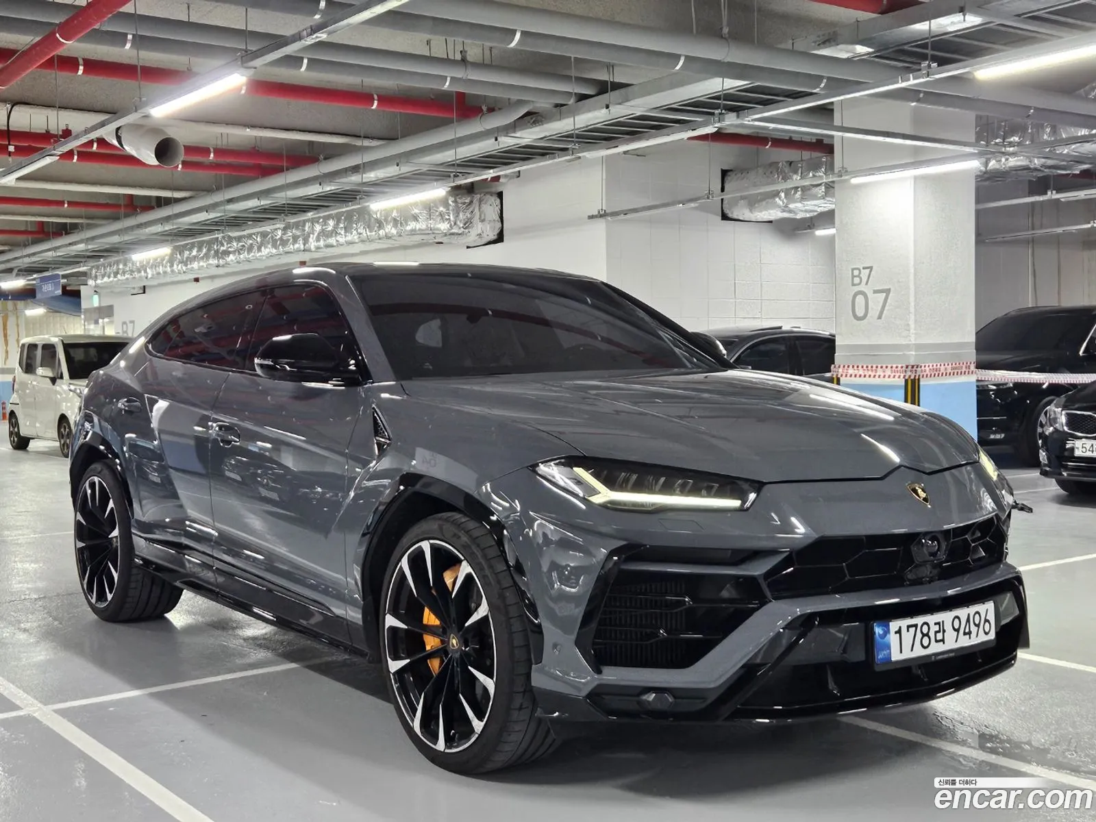 Lamborghini Urus I 40V8 2022 - фотография 3730492