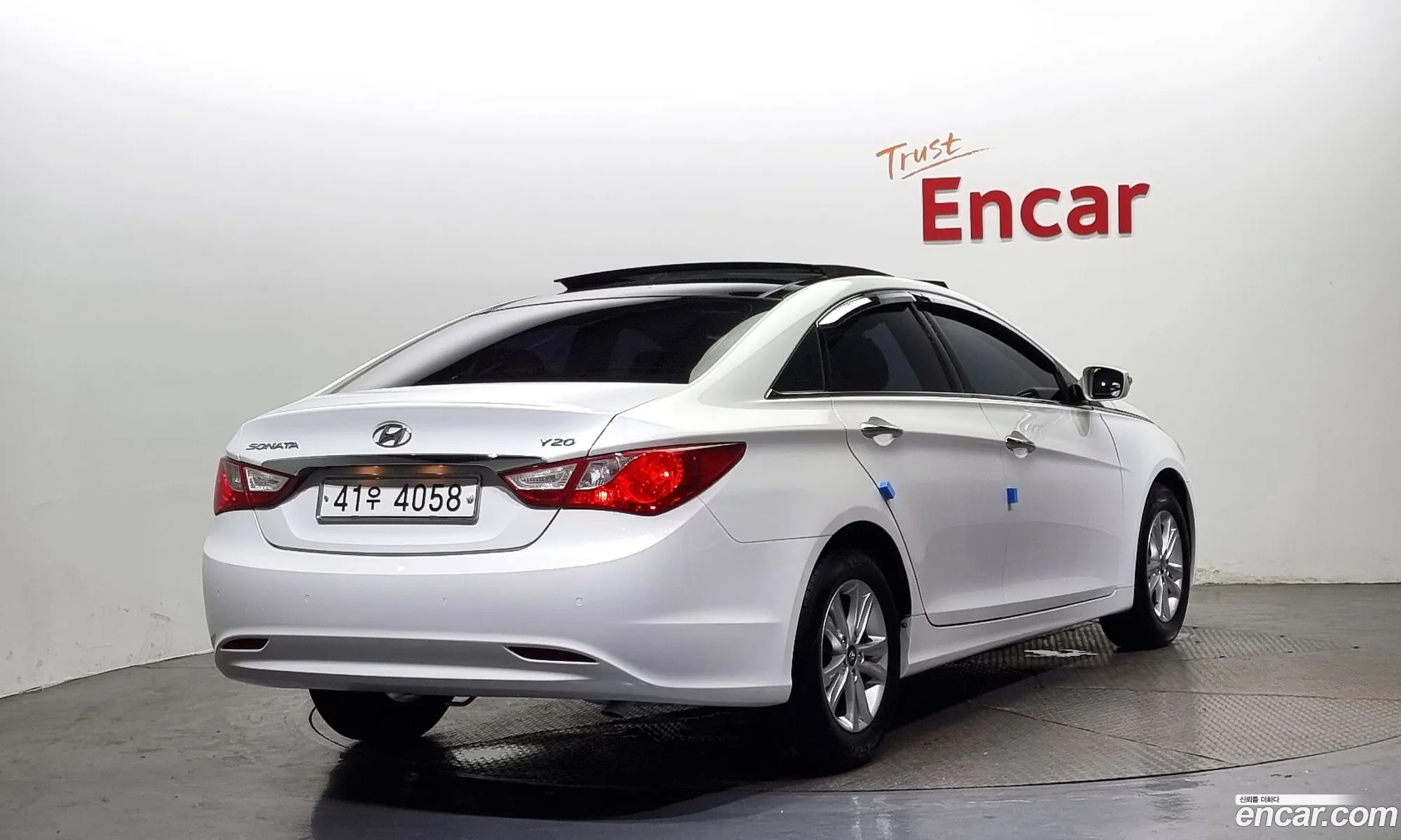 Hyundai Sonata Y20 Premier 2010 - фотография 11628543