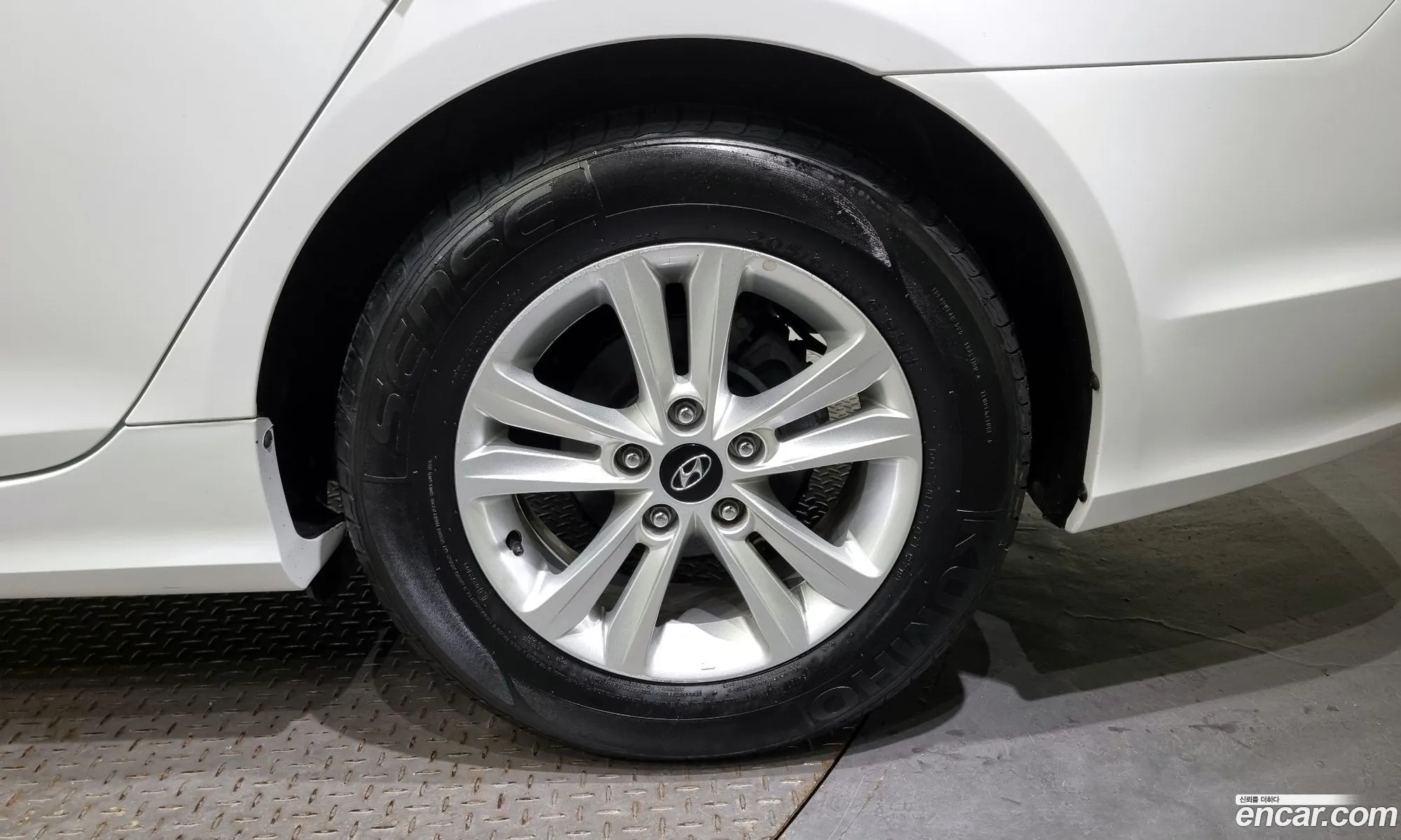 Hyundai Sonata Y20 Premier 2010 - фотография 11628546