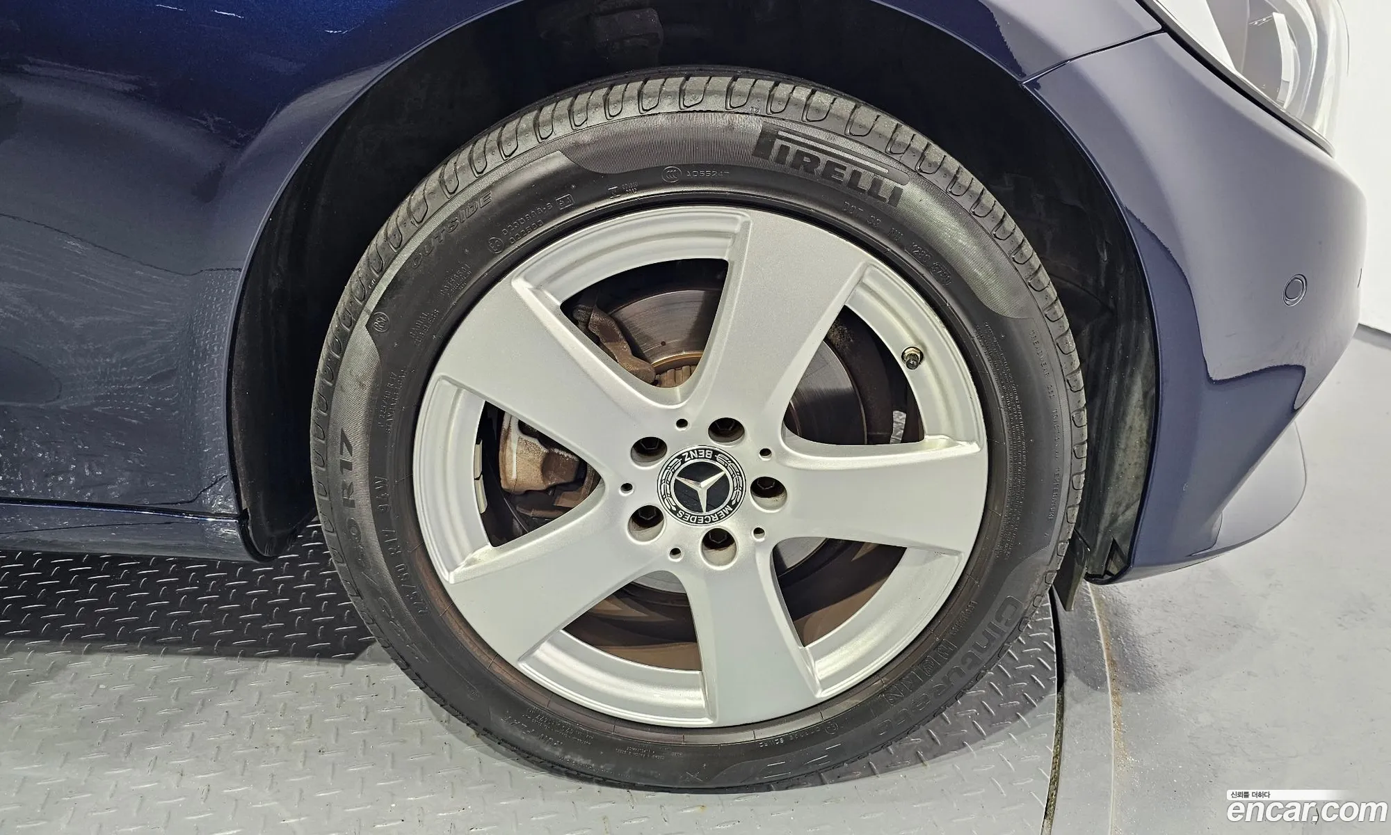 Mercedes-Benz C-Klasse Iv W205 C200 2017 - фотография 12401666