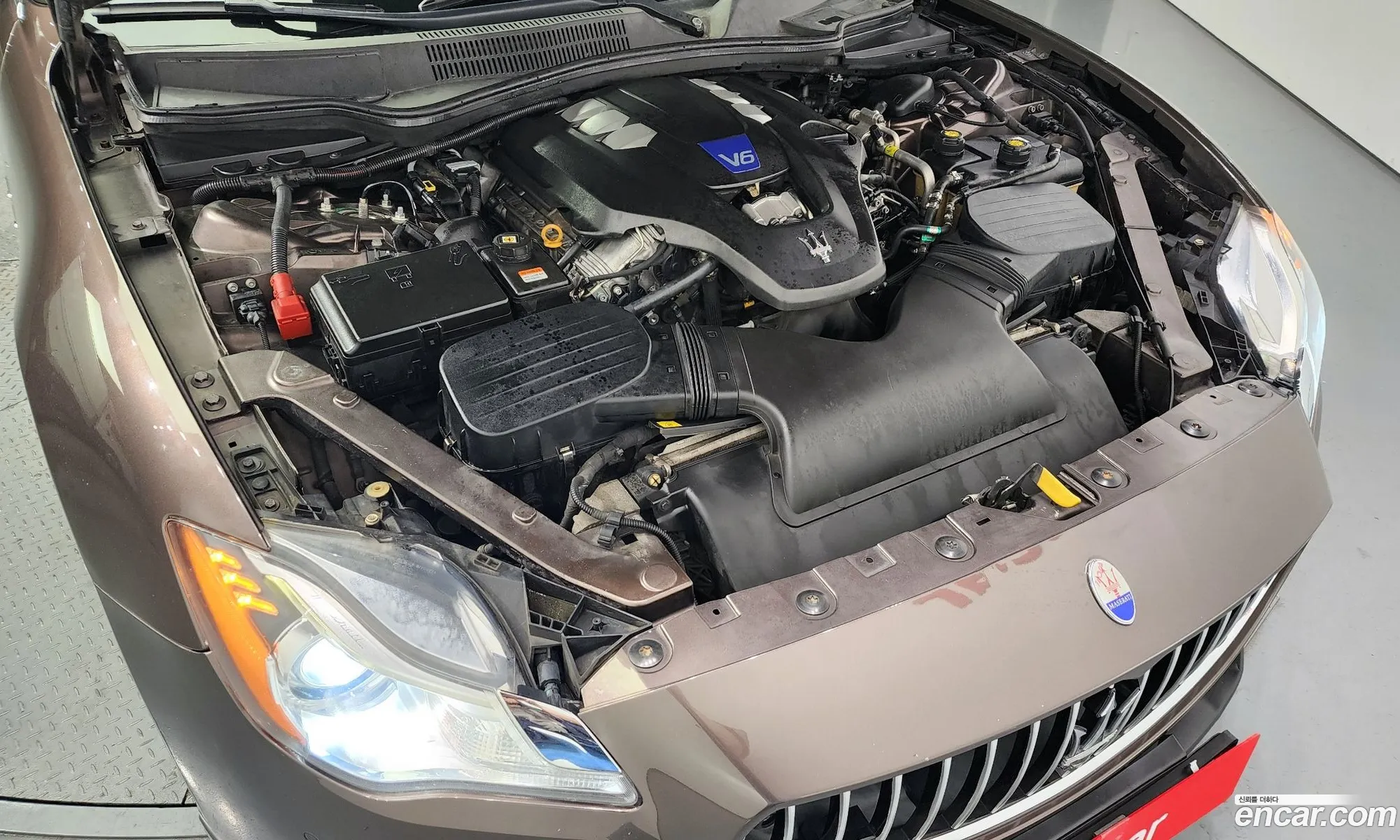 Maserati Quattroporte Vi S Q4 30 V6 2014 - фотография 3695782