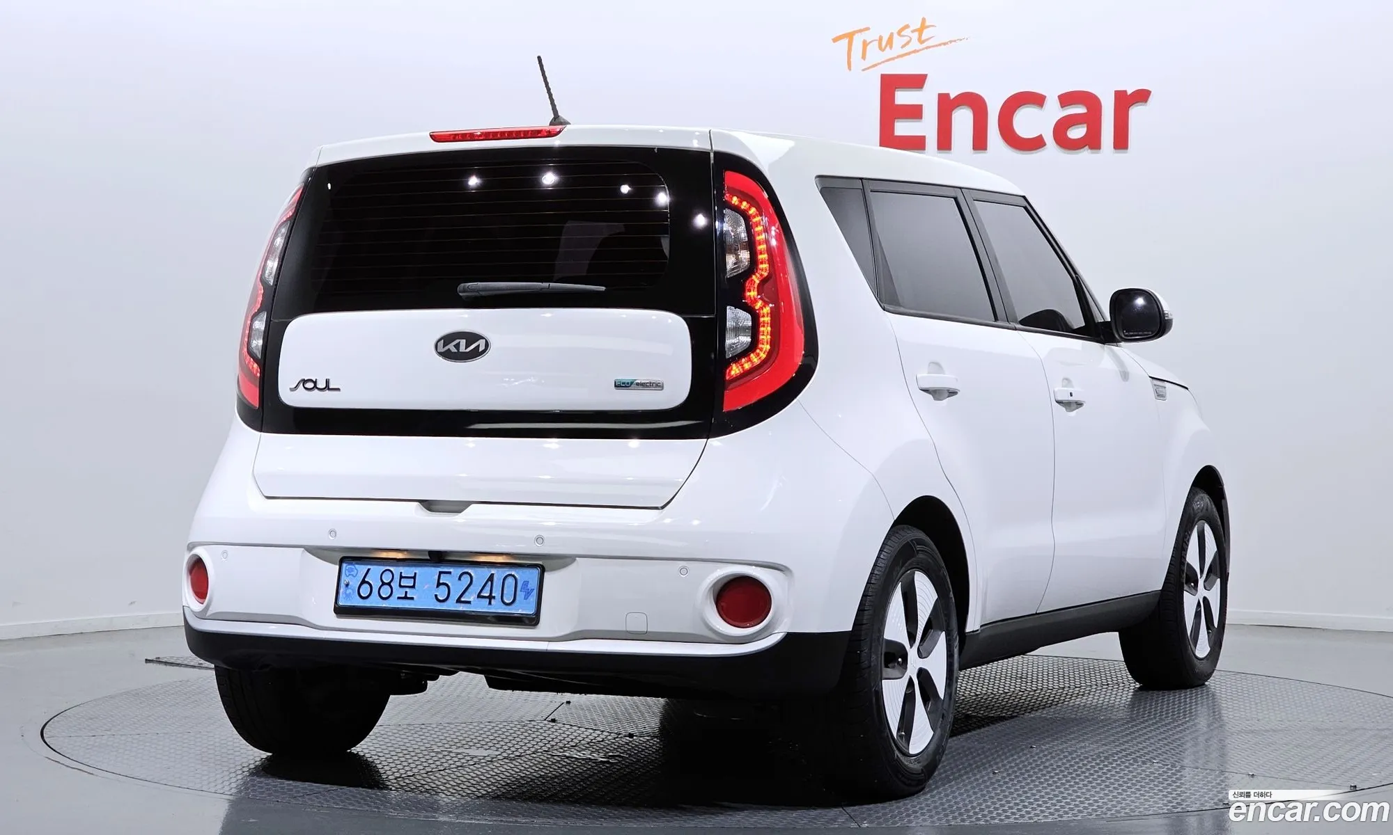 Kia Soul Ii Ev 2018 - фотография 12607245