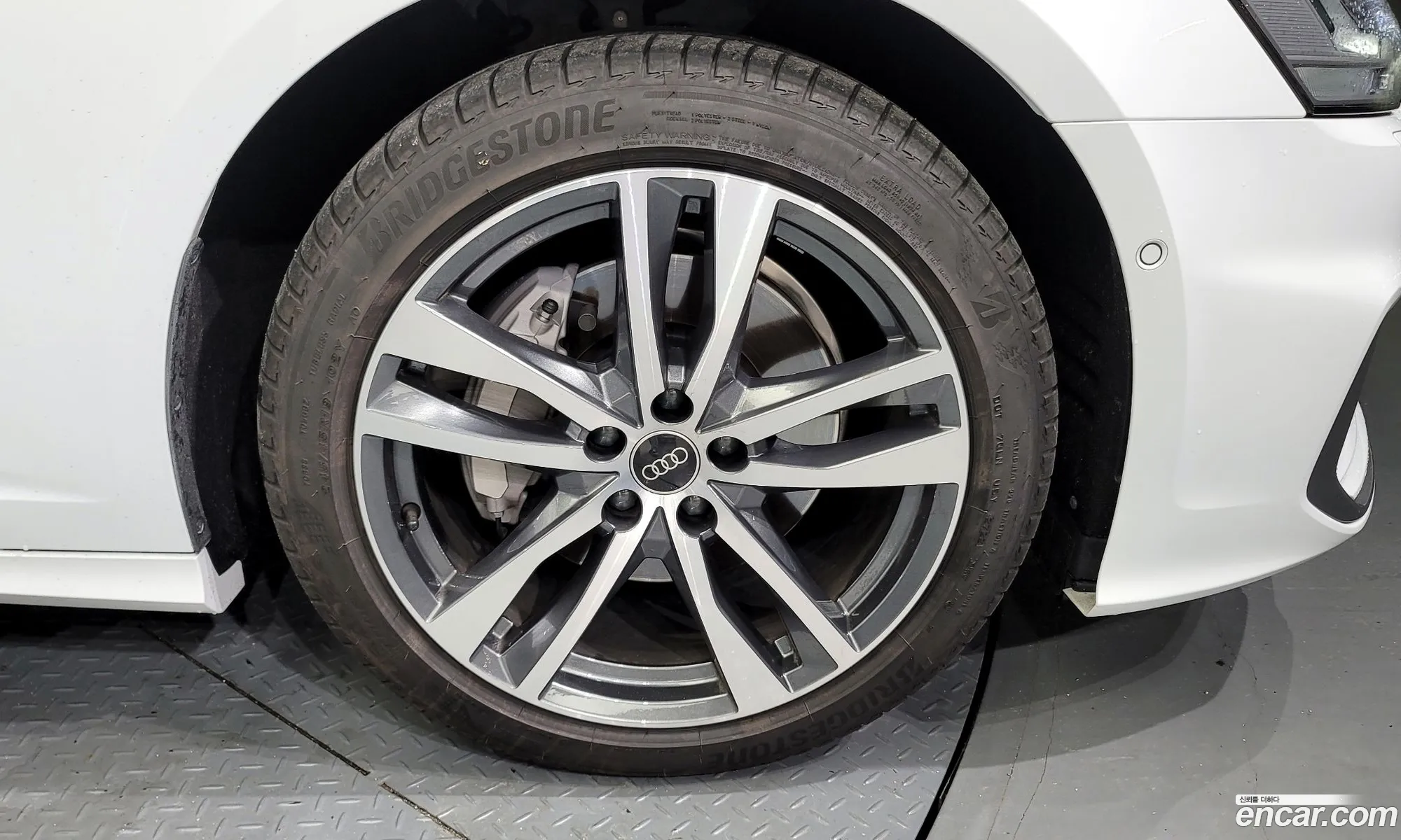 Audi A6 45 Tfsi Premium 2023 - фотография 4782412