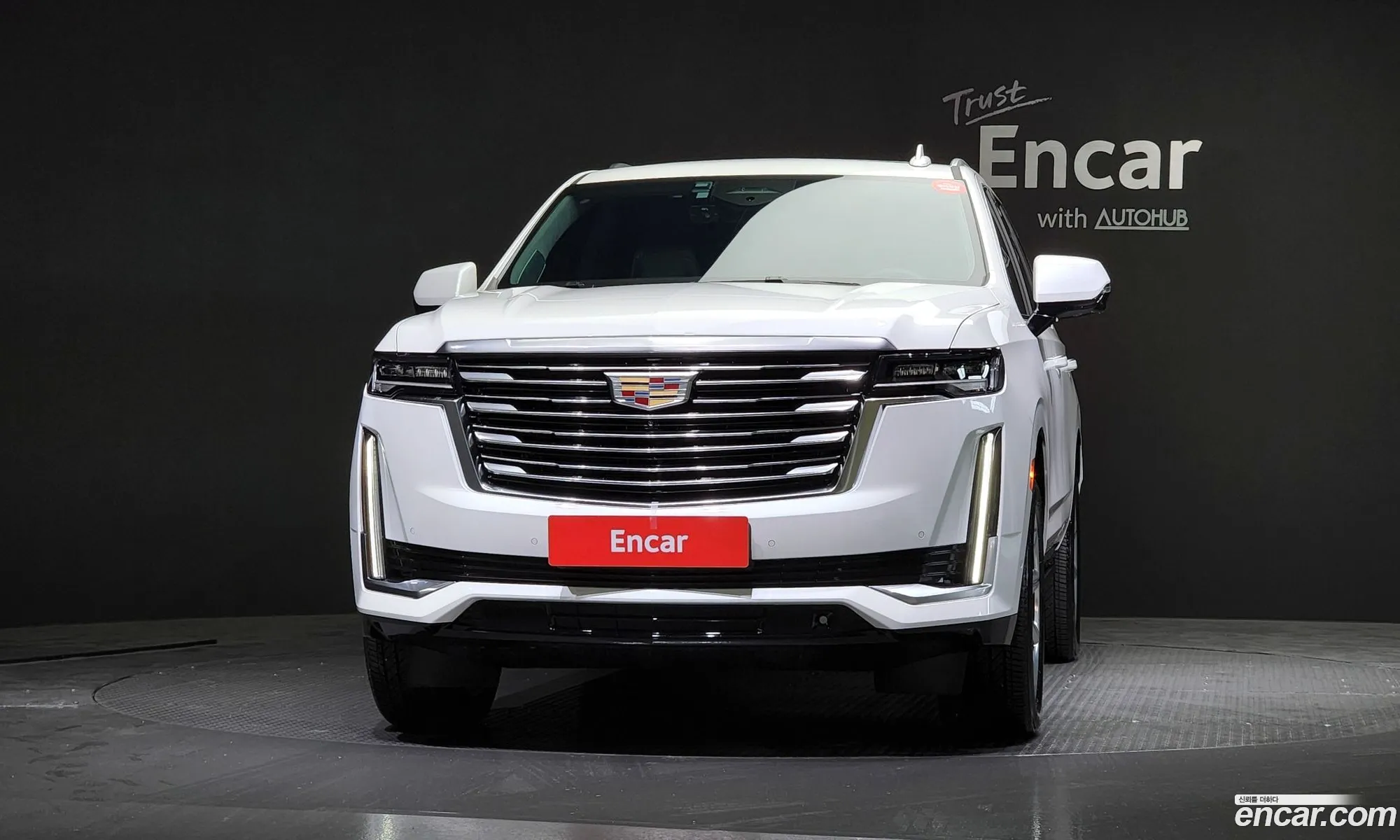 Cadillac Escalade 5Th Generation 62 Premium Luxury Platinum - фотография 3708422