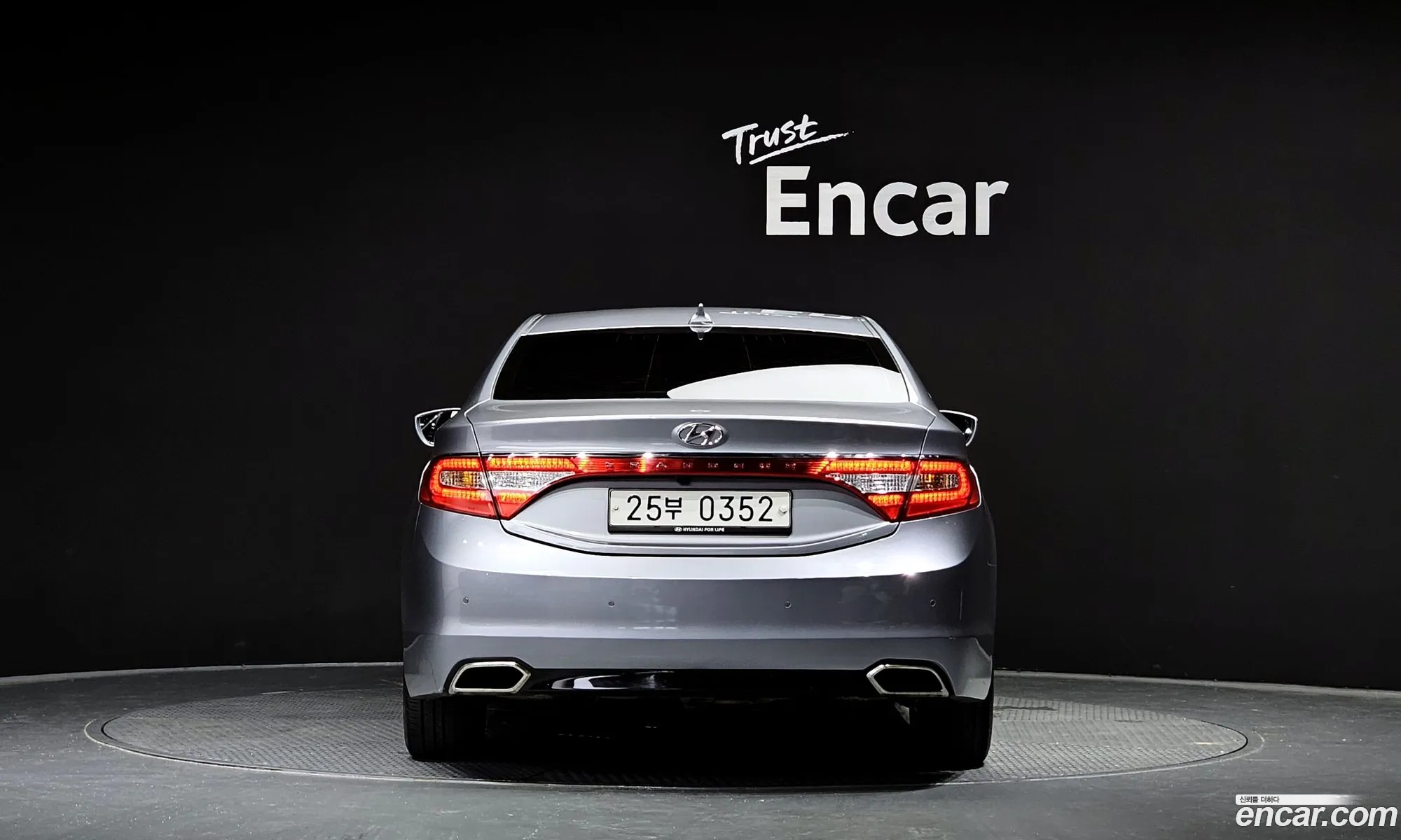 Hyundai Grandeur Hg240 Modern 2016 - фотография 13188929