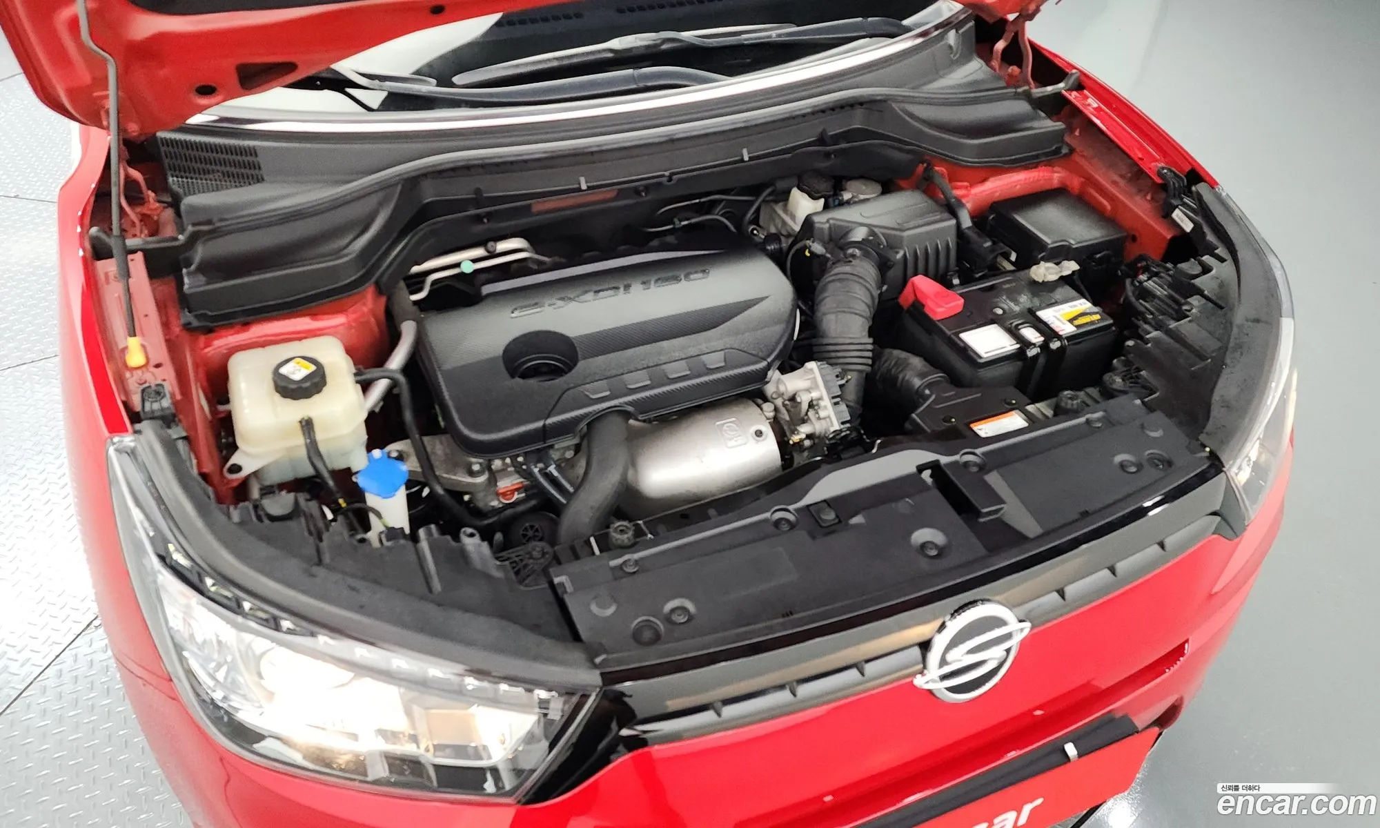 Ssangyong Tivoli Tivoli Diesel Vx 2Wd 2016 - фотография 17177077
