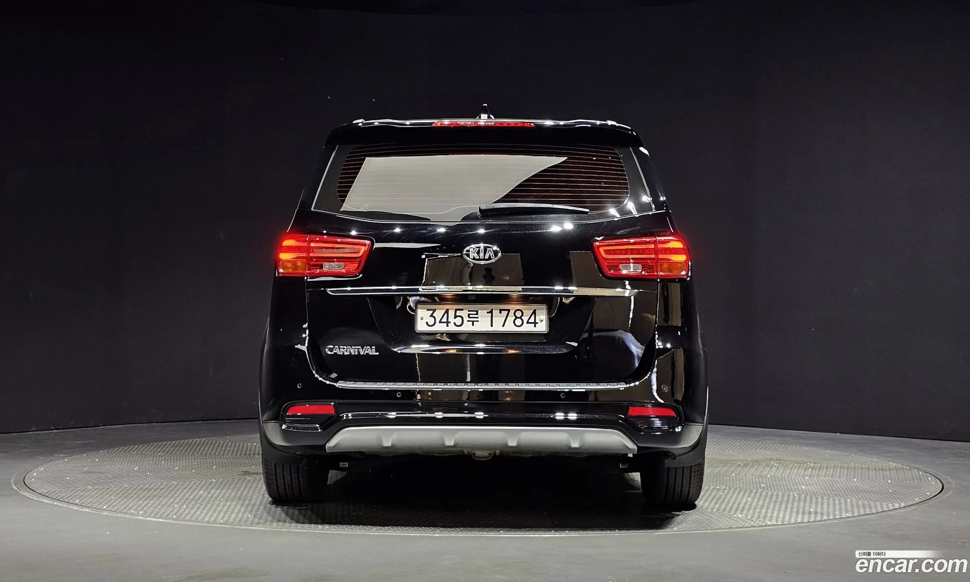Kia Carnival Iii 9-Seater Prestige 2019 - фотография 11216191