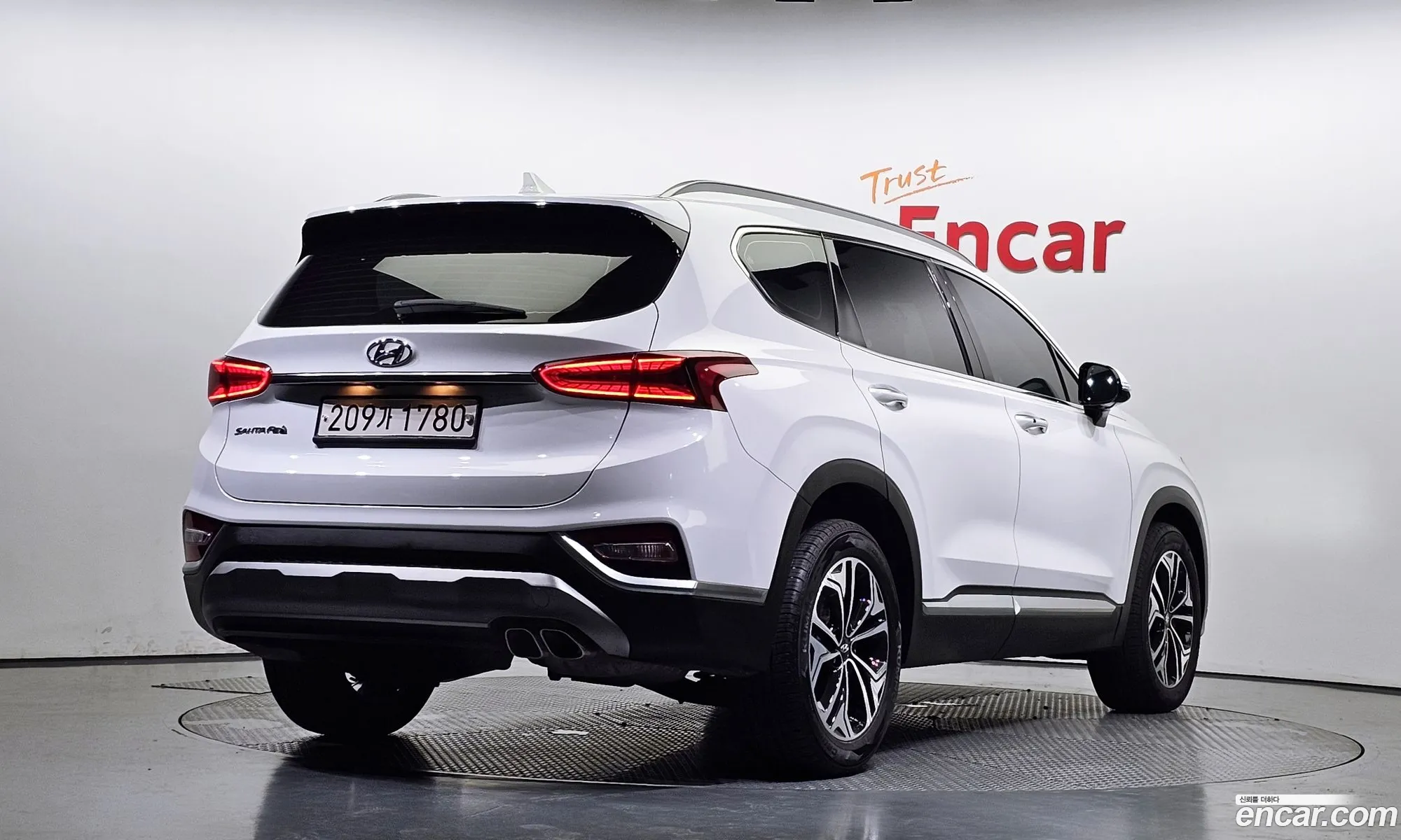 Hyundai Santa Fe Iv Diesel 20 2Wd 2020 - фотография 11896249