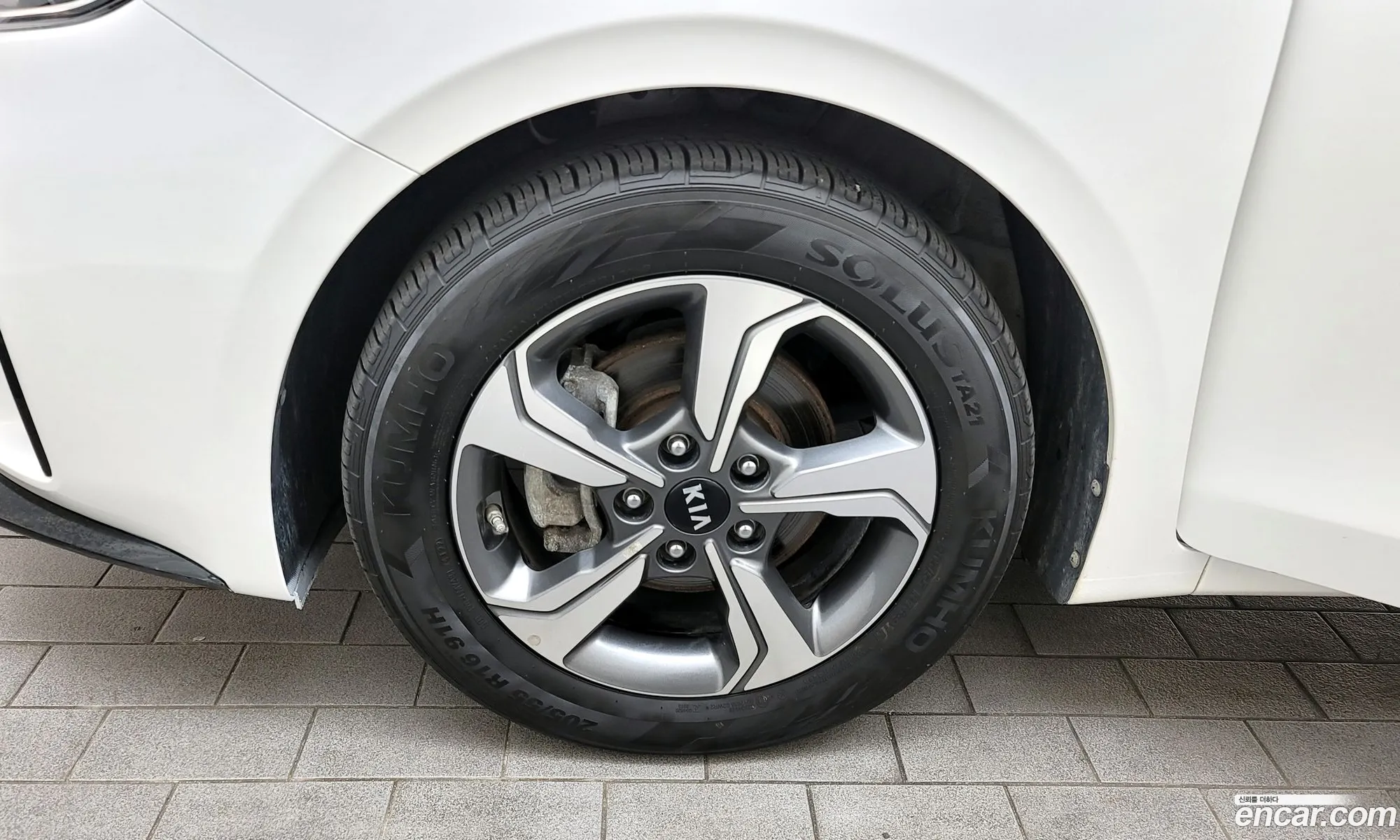 Kia K3 Prestige 2019 - фотография 11226281