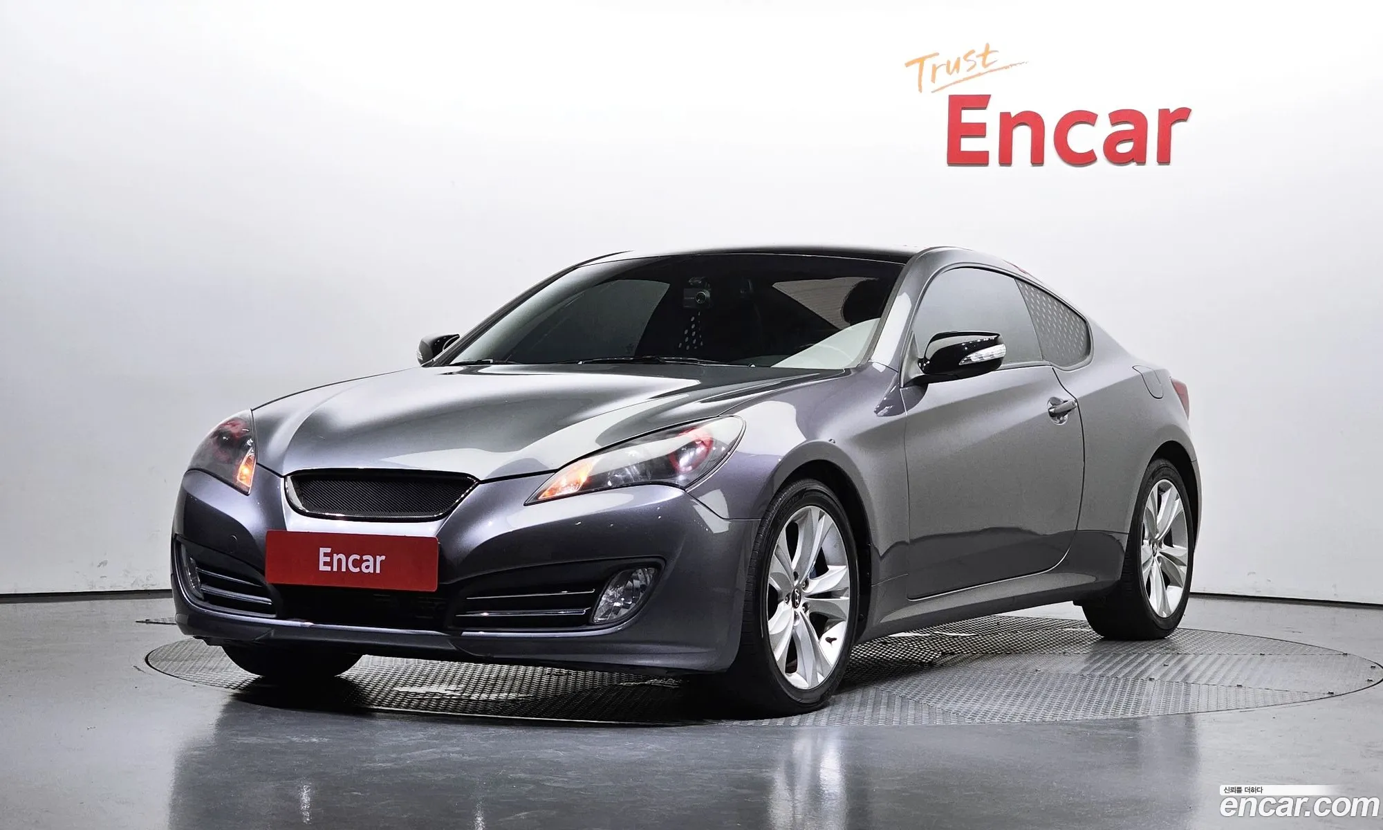 Hyundai Genesis I 200 Turbo D 2010 - фотография 16007854