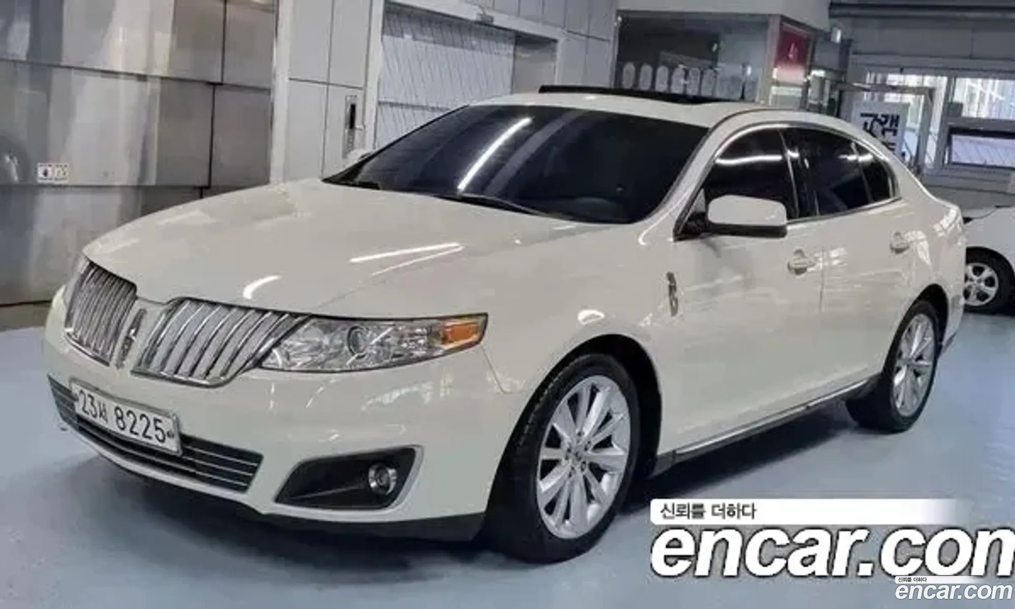 Lincoln Mks I 37 2010 - фотография 14439053