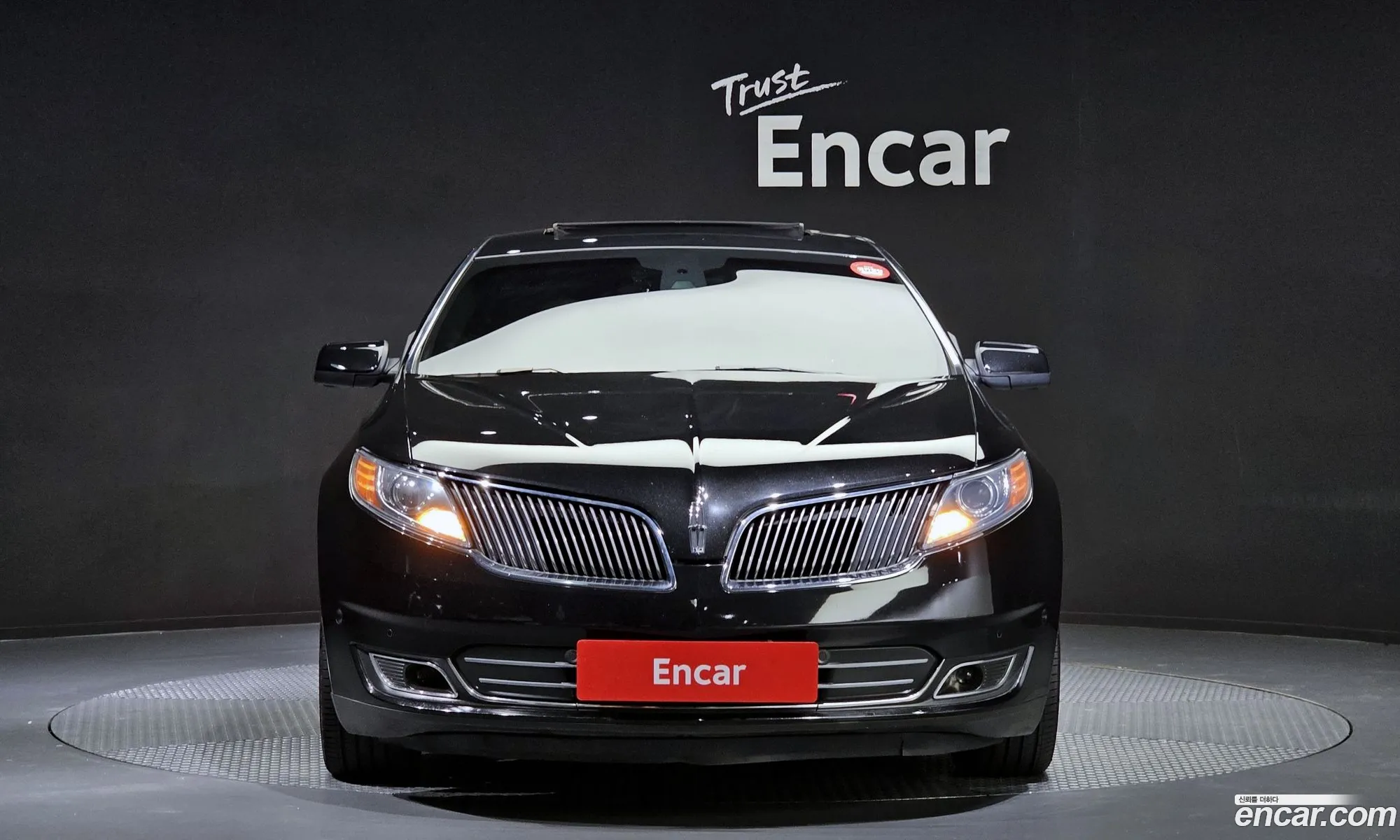 Lincoln Mks I 35 Awd 2015 - фотография 14411665