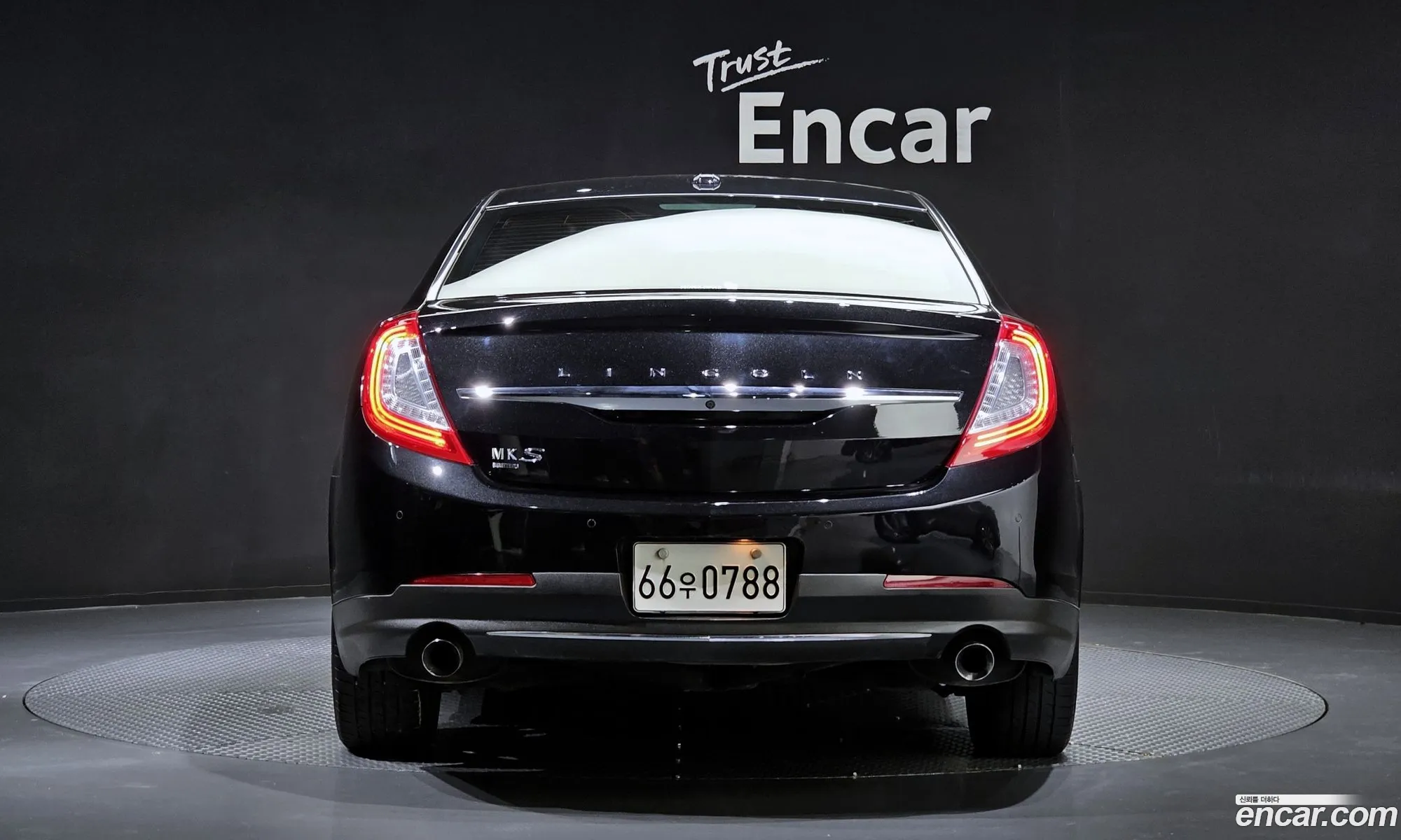 Lincoln Mks I 35 Awd 2015 - фотография 14411666