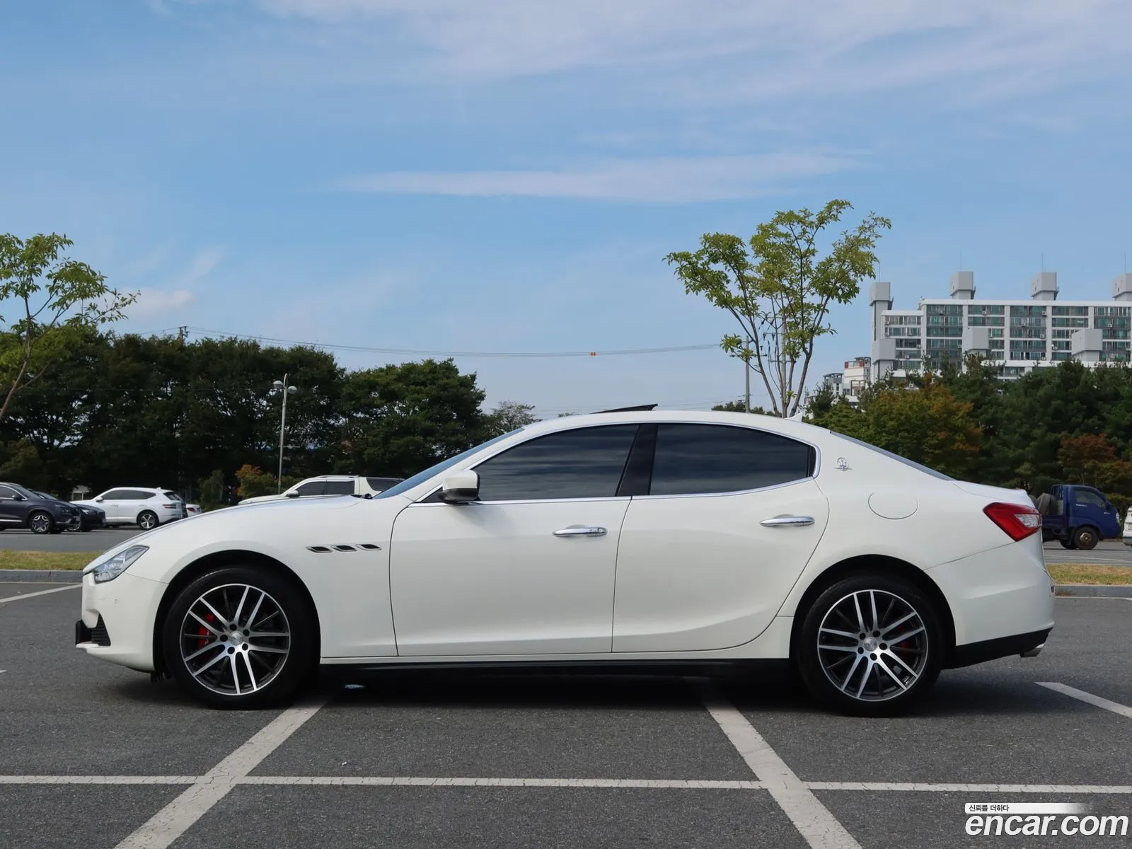 Maserati Ghibli Iii 30 Diesel 2017 - фотография 12595181