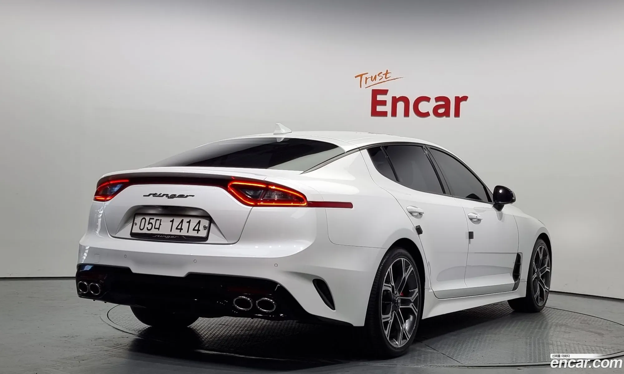 Kia Stinger I 20 Turbo 2Wd 2018 - фотография 16618544