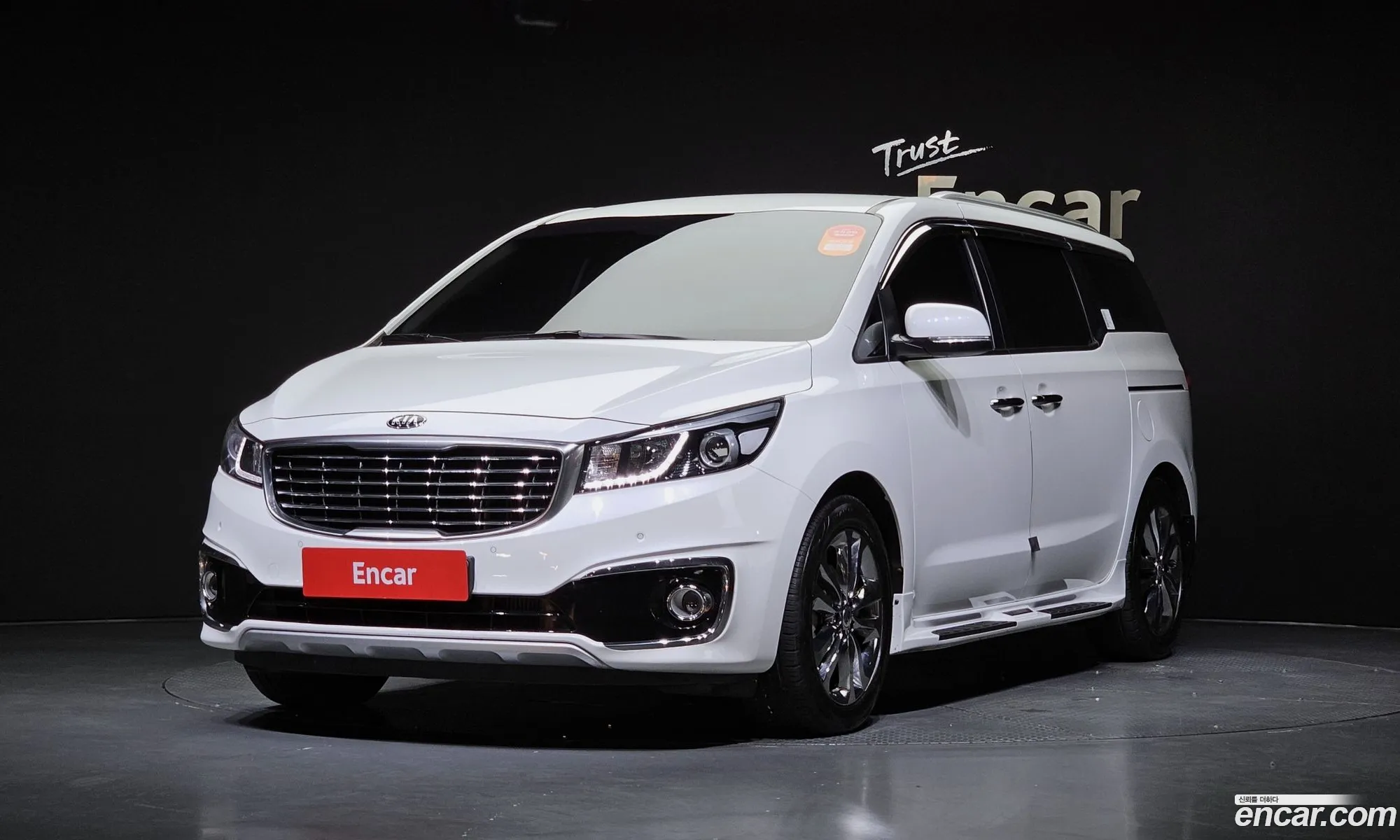 Kia All New Carnival 9-Seater Prestige - фотография 15658951