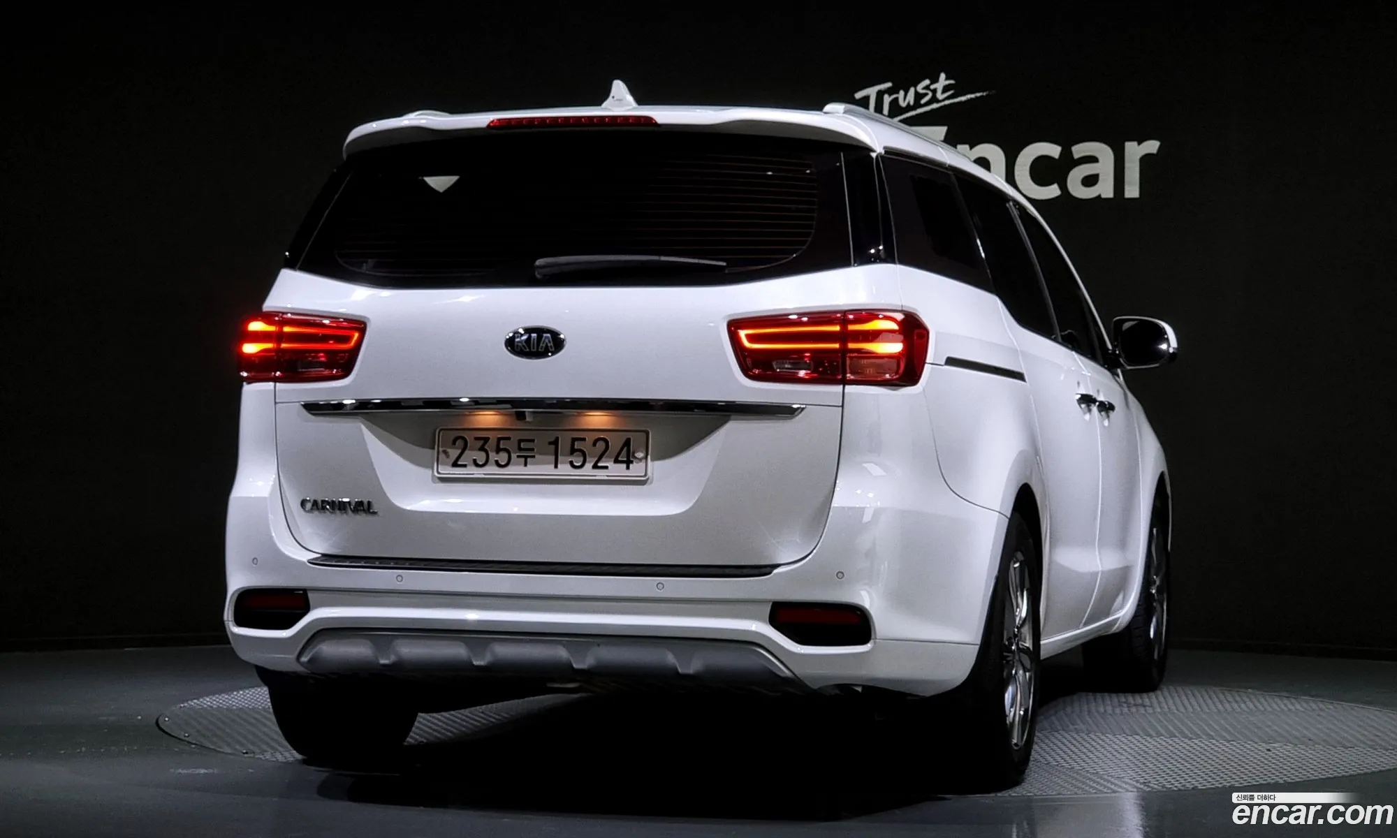 Kia Carnival Iii 9-Seater Prestige 2019 - фотография 12607283