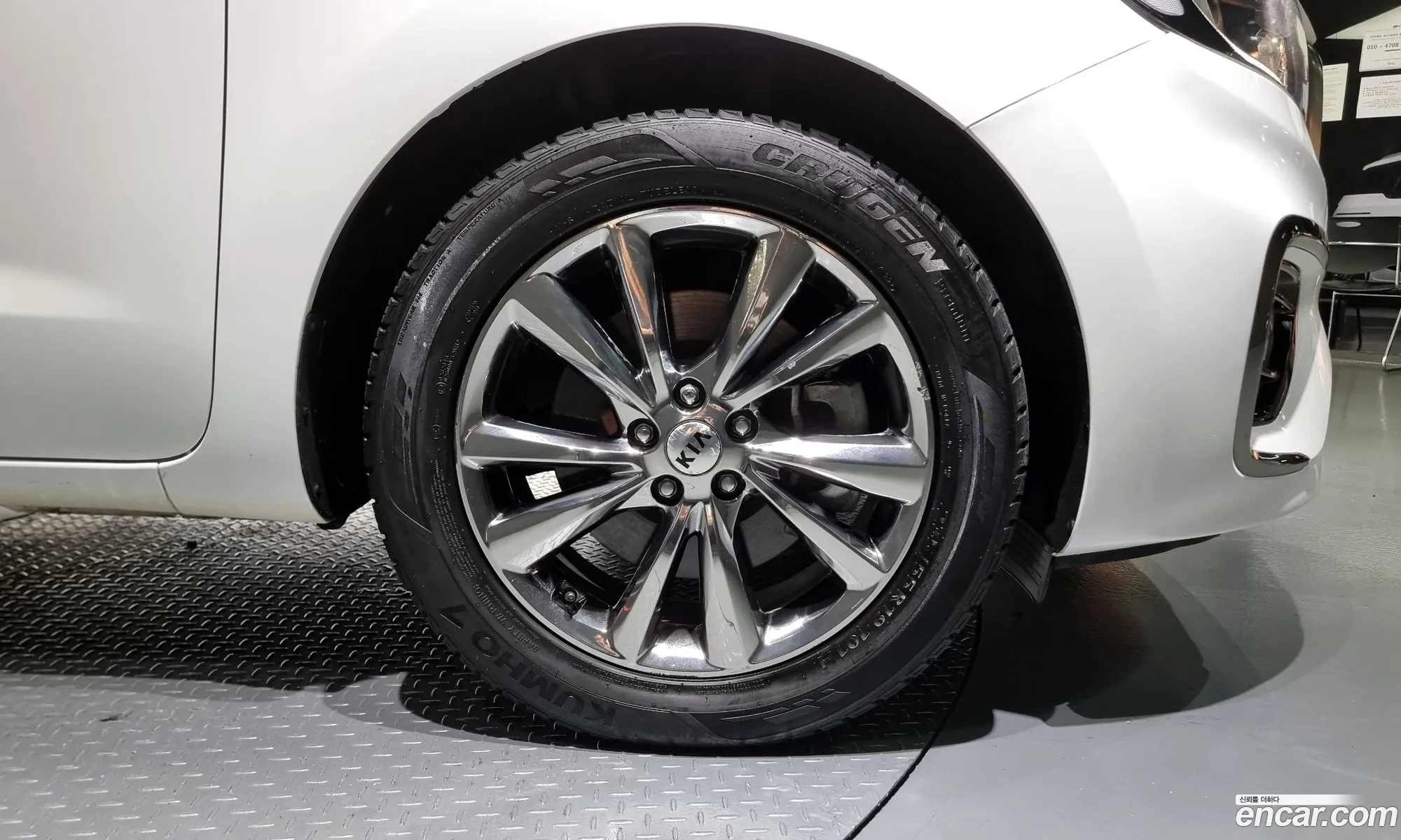 Kia Carnival Iii 9-Seater Prestige 2019 - фотография 12607284