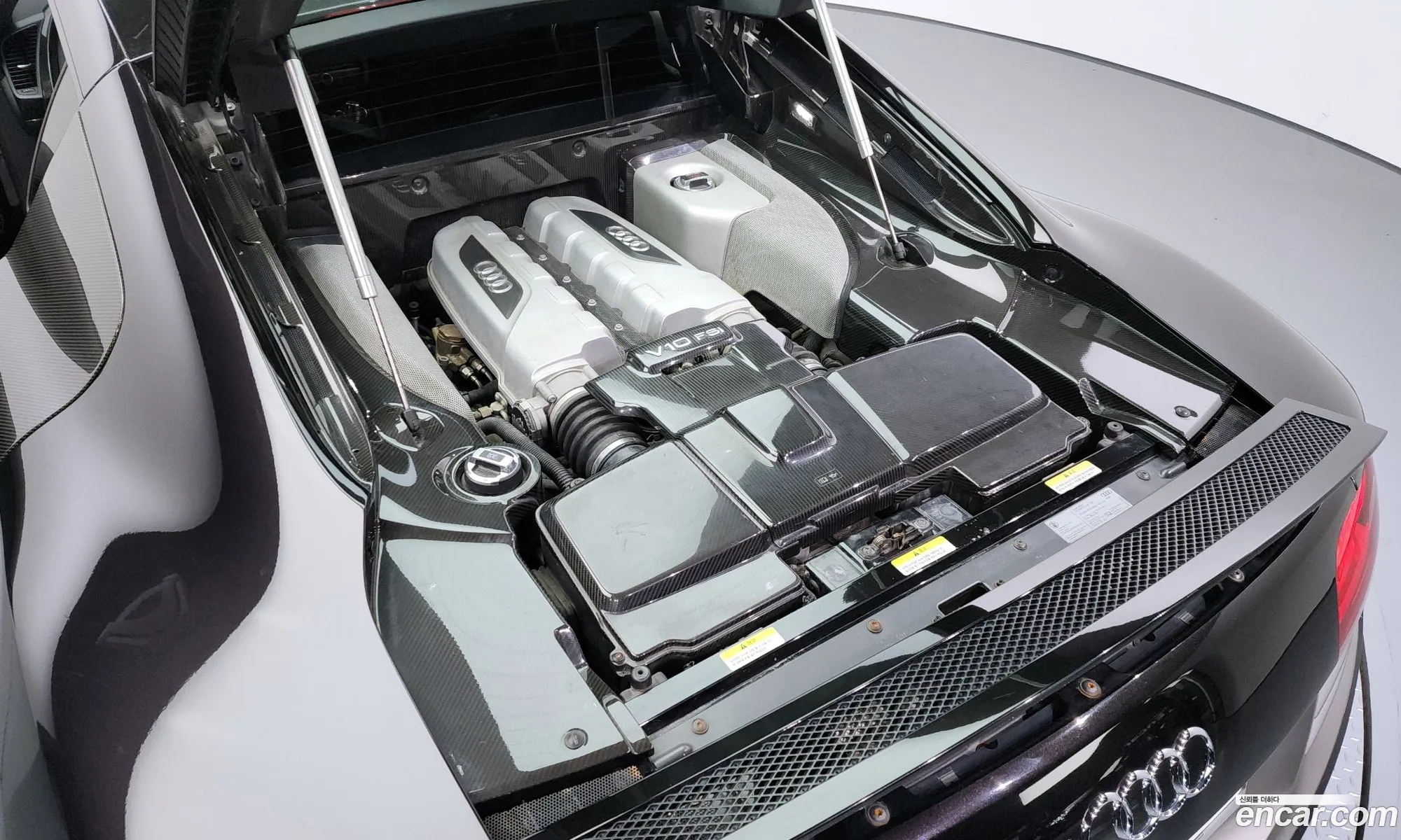 Audi R8 I Typ 42 52 V10 Coupe 2014 - фотография 4481553