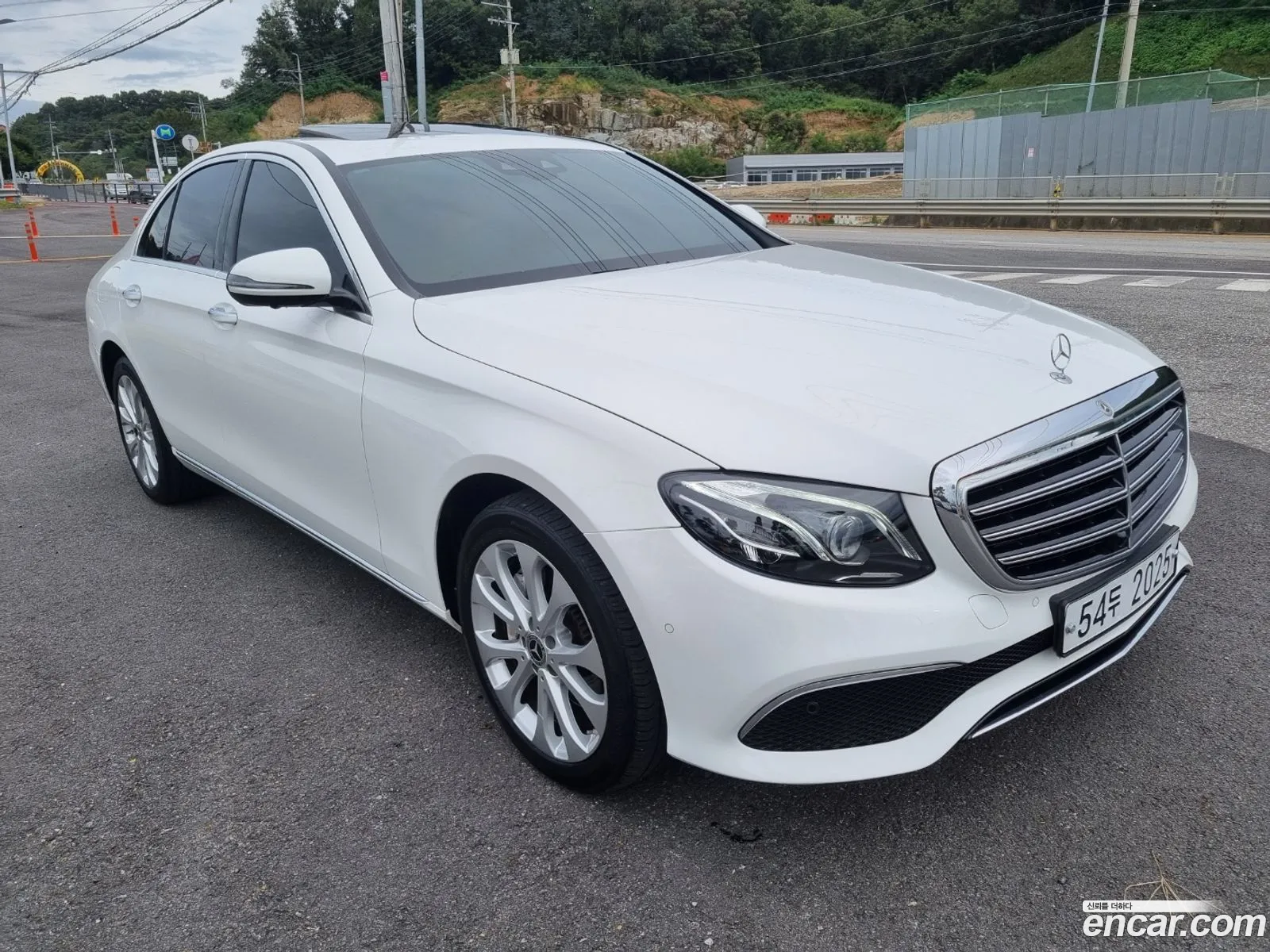 Mercedes-Benz E-Klasse V W213 S213 C238 E300 4Matic Exclusive 2019 - фотография 12624004