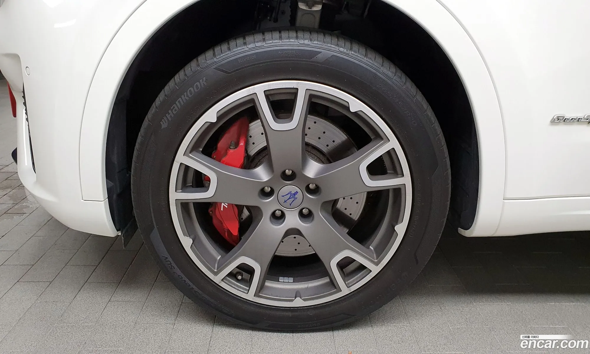 Maserati Levante I 30 Diesel Awd Gran Sport 2019 - фотография 3723874