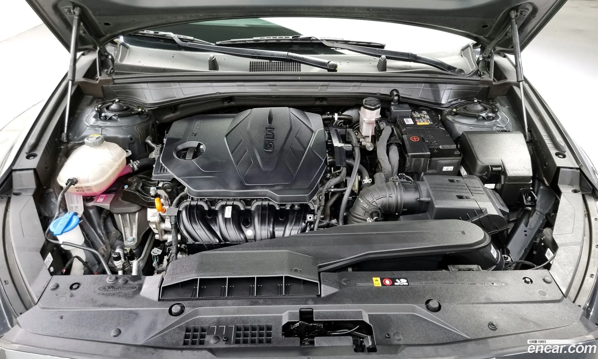 Kia K8 25 Gasoline 2Wd 2022 - фотография 11575952