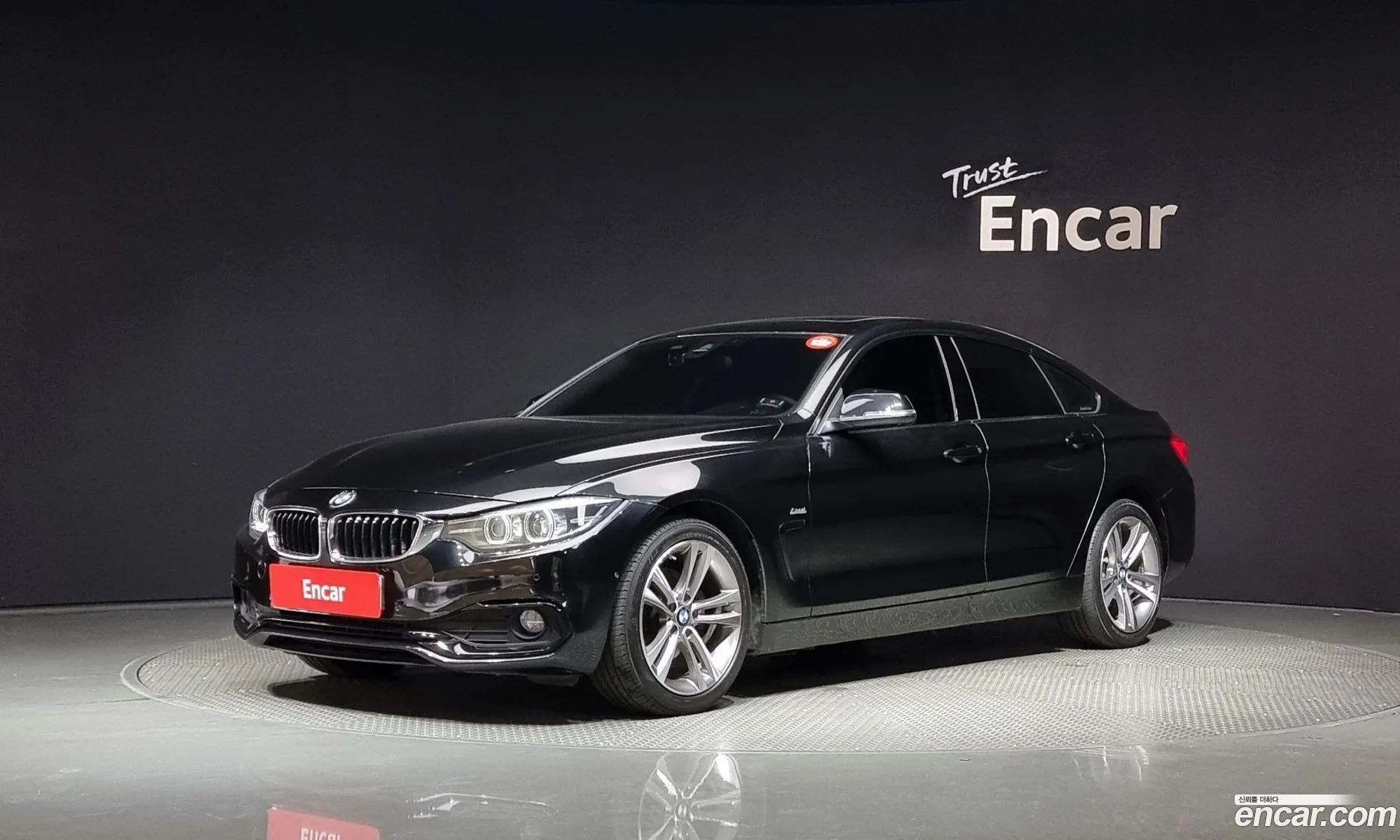 BMW 4 Series F32 420D xDrive Sports Gran Coupe - фотография 13540652