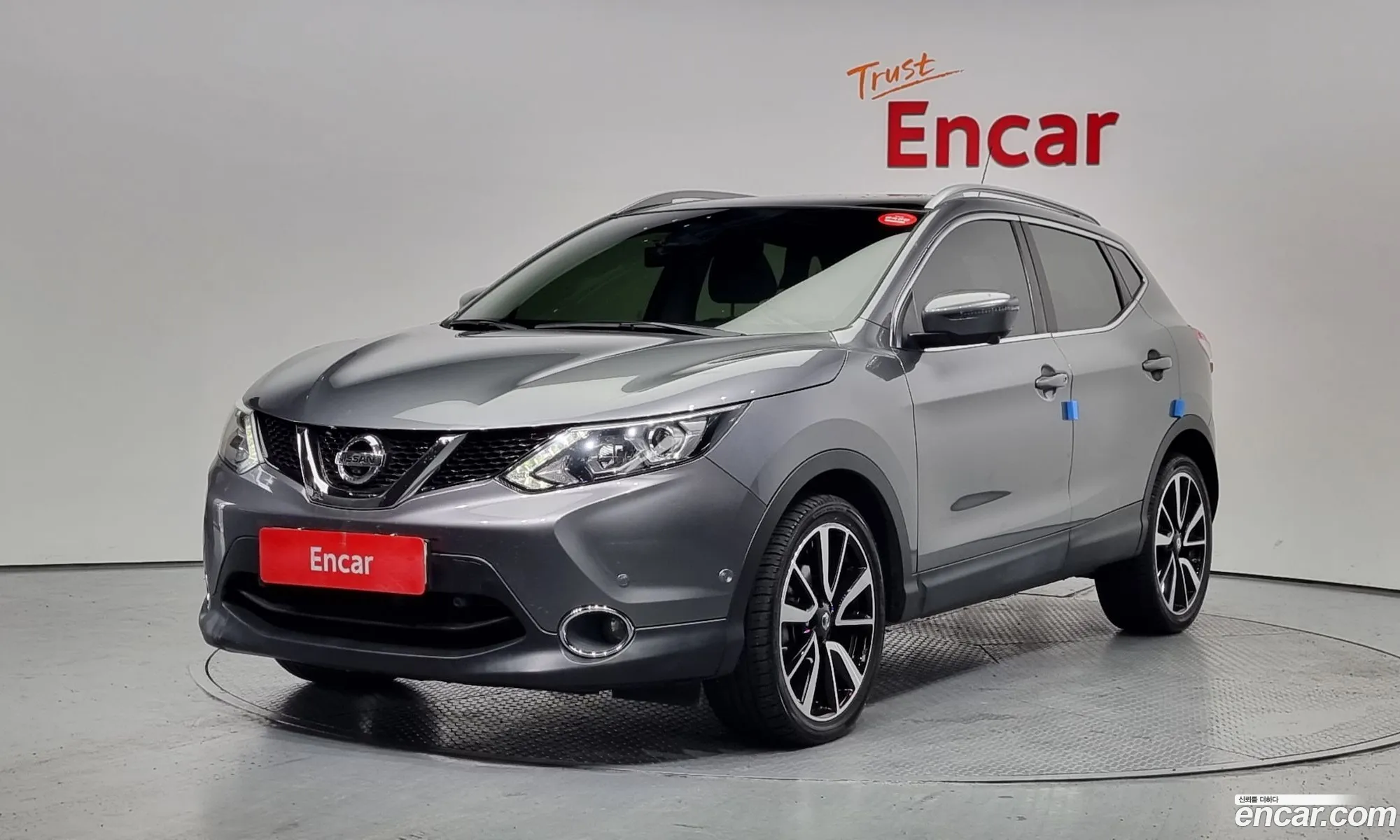 Nissan Qashqai Ii 16 Platinum 2015 - фотография 3517028