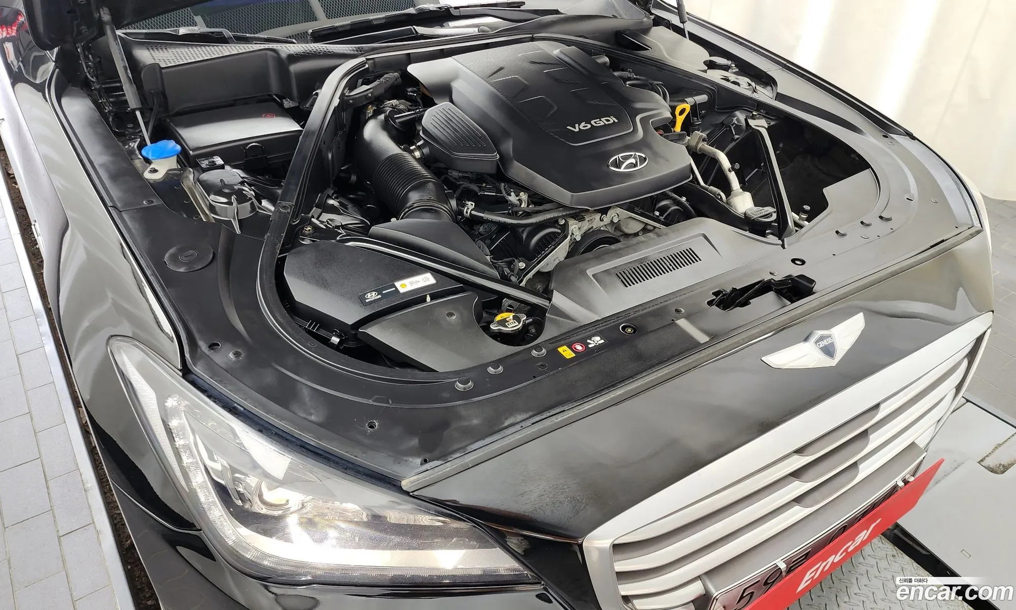Hyundai Genesis Ii G330 Modern Awd 2016 - фотография 11850144