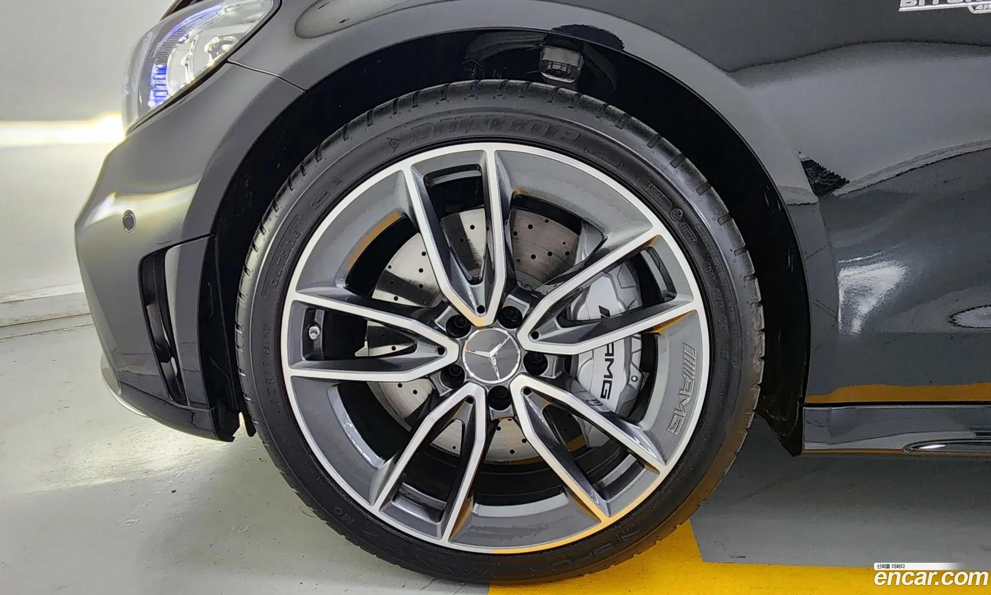Mercedes-Benz C-Klasse C43 Amg 4Matic Coupe 2023 - фотография 12580107