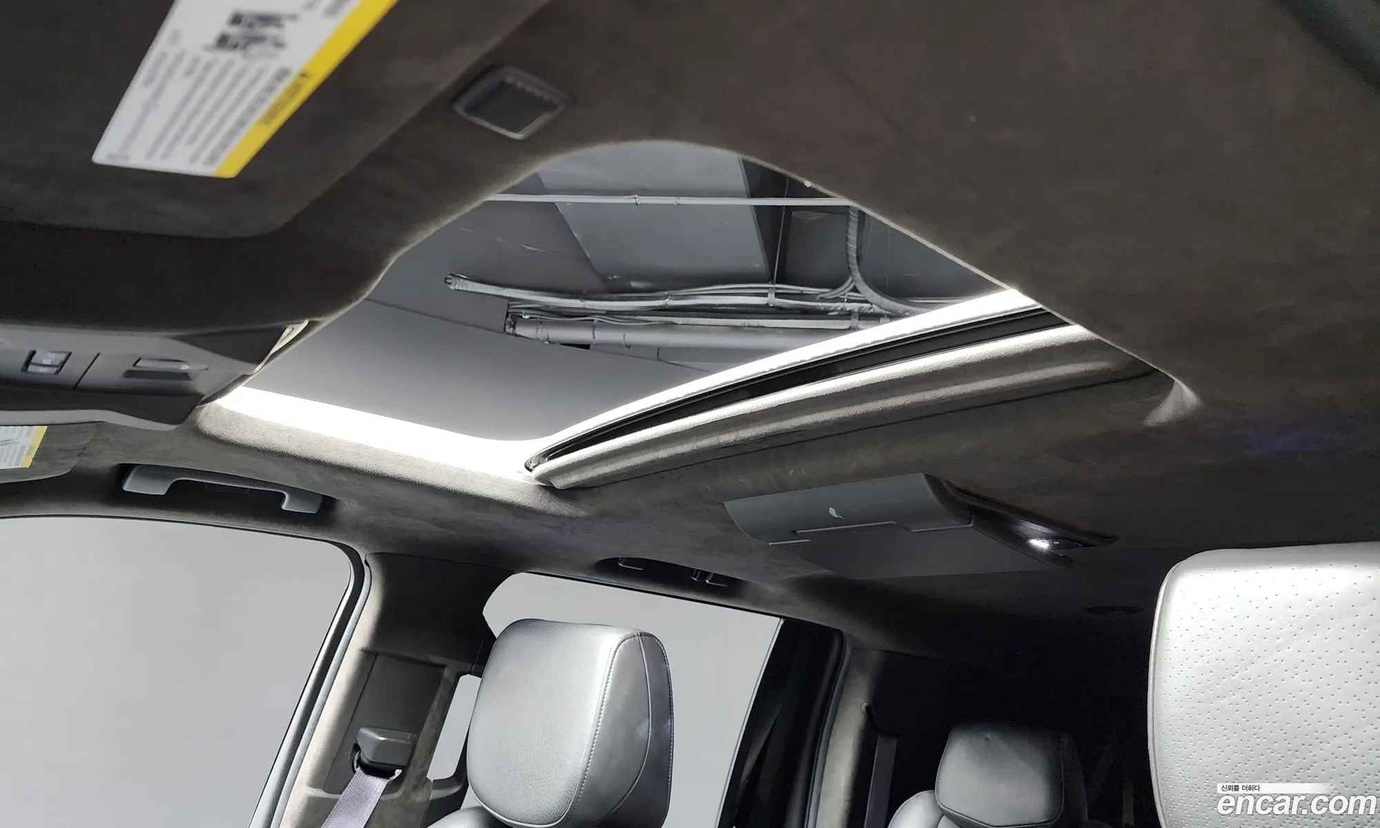 Cadillac Escalade Iv 62 Esv 2015 - фотография 14524077