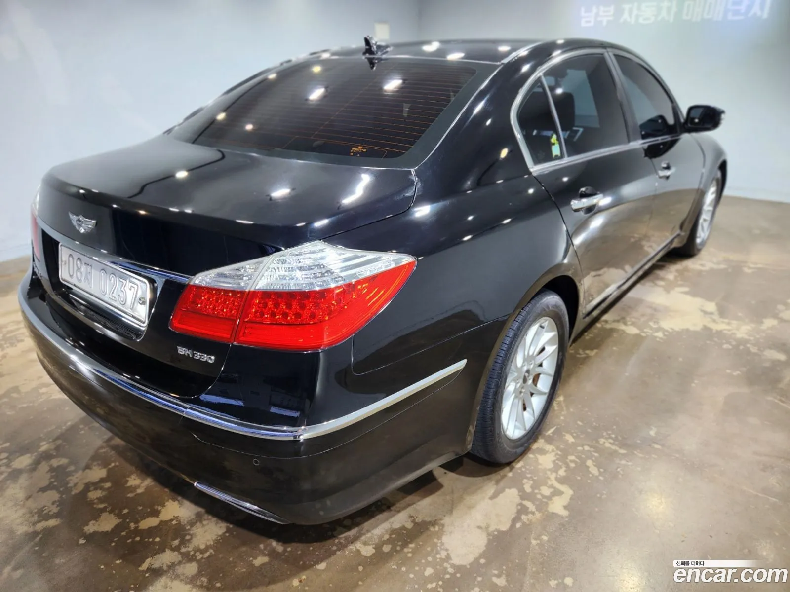 Hyundai Genesis I Bh330 Luxury 2008 - фотография 13585444