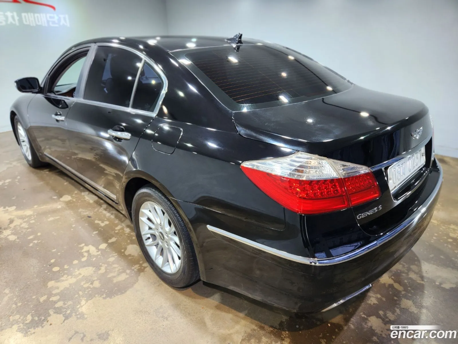 Hyundai Genesis I Bh330 Luxury 2008 - фотография 13585446