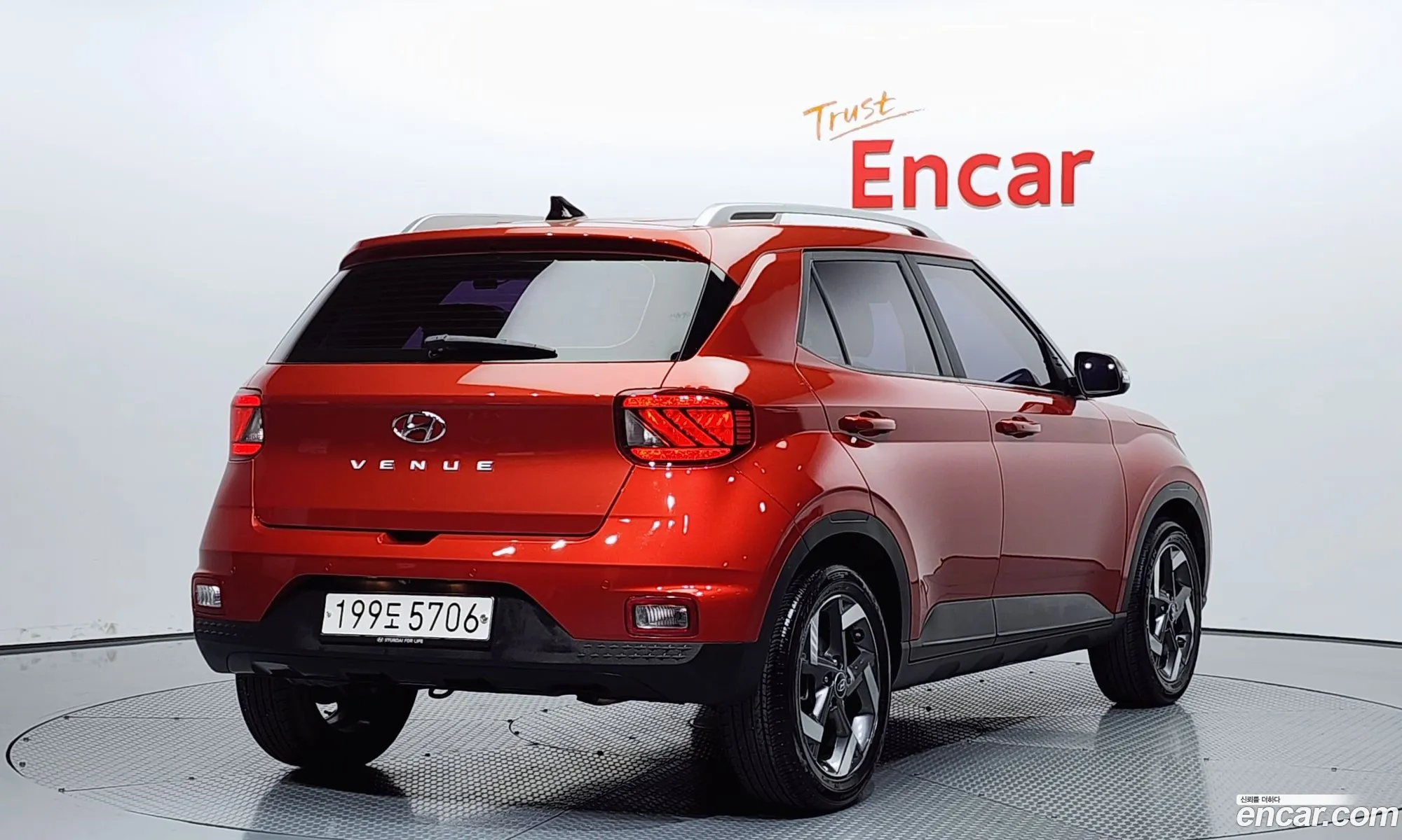 Hyundai Venue 16 Flux - фотография 18034167