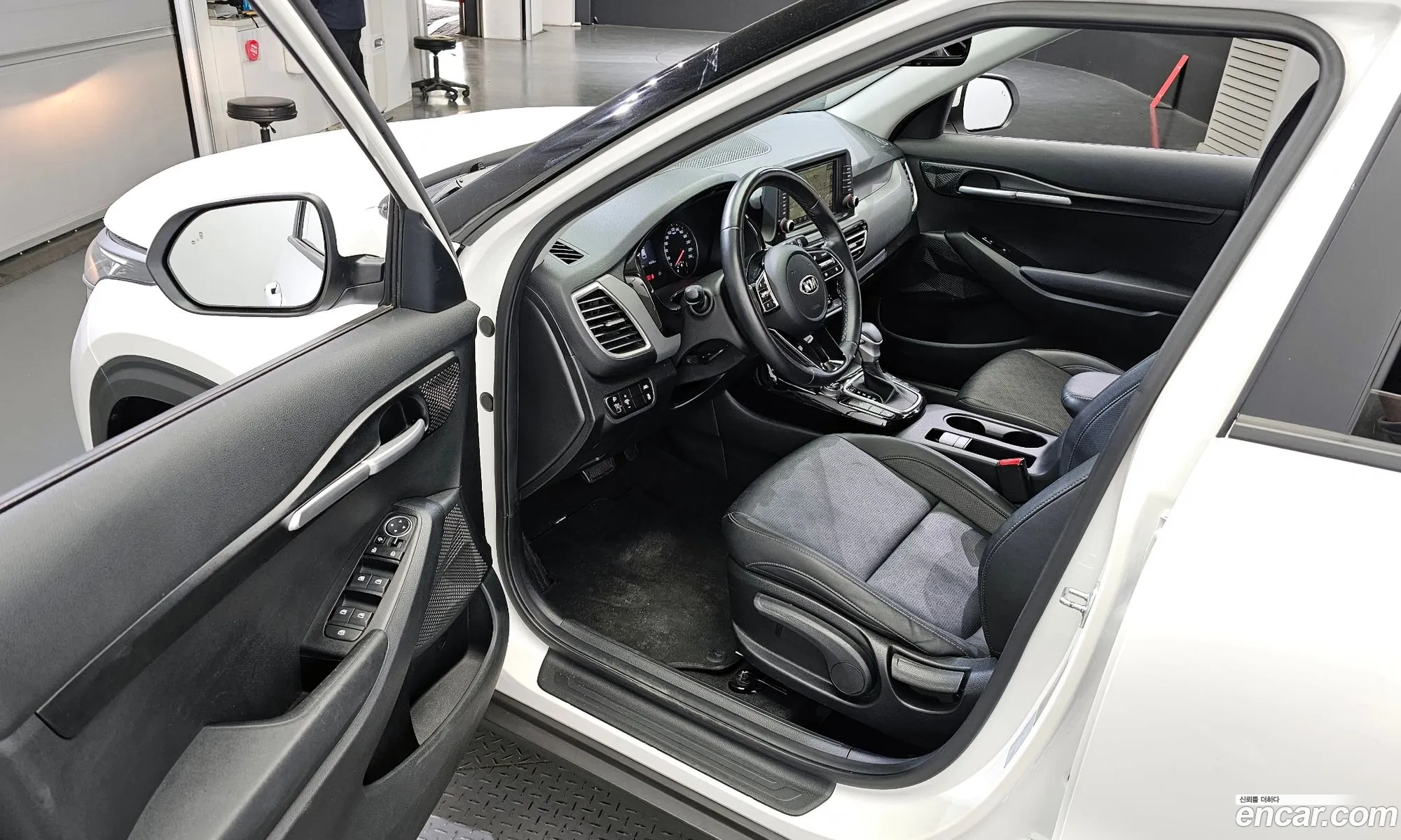 Korex Auto Trade - фотография 12371830