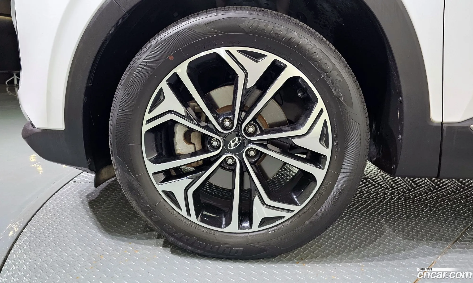 Hyundai Santa Fe Diesel 20 4Wd 2019 - фотография 17125211
