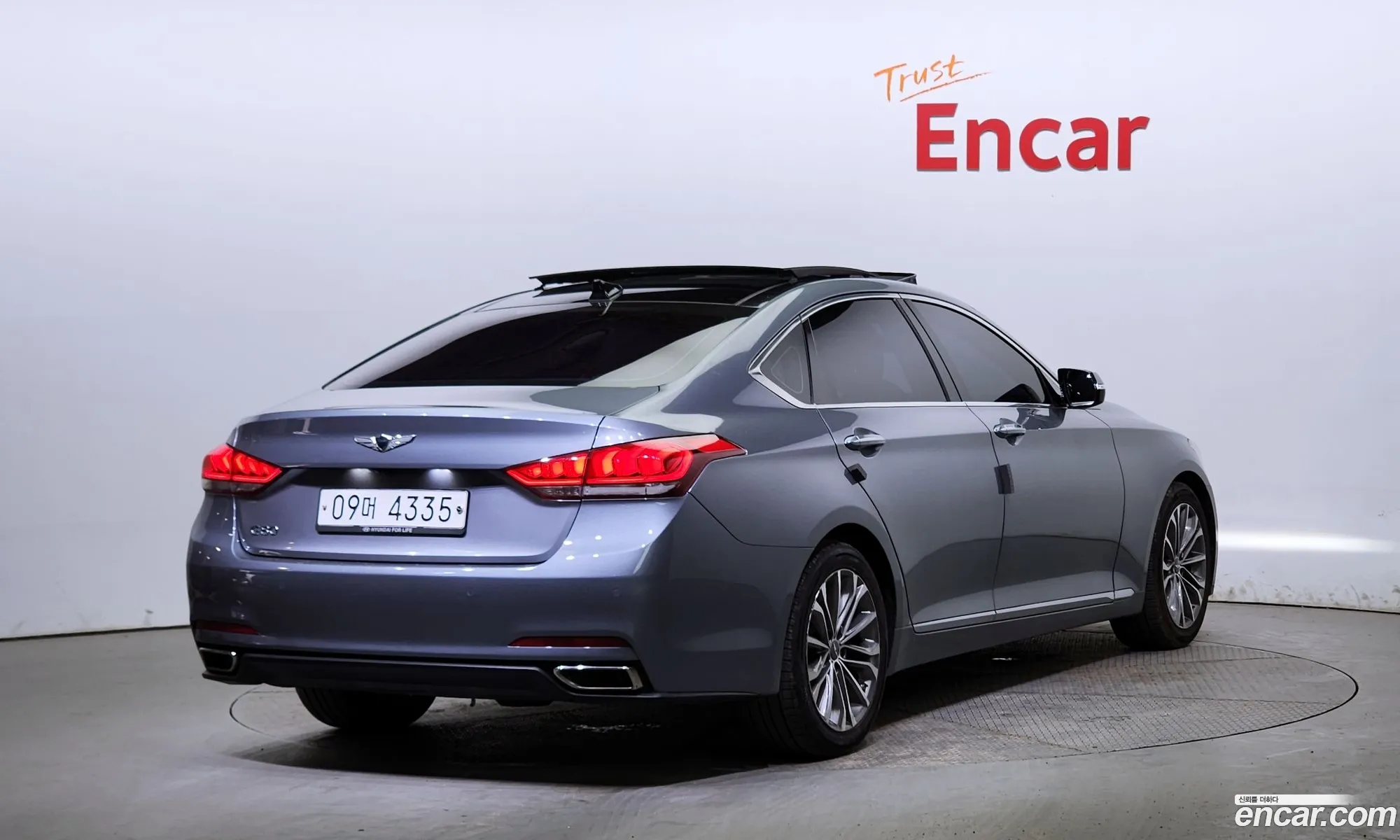 Hyundai Genesis G330 Premium 2014 - фотография 11790333