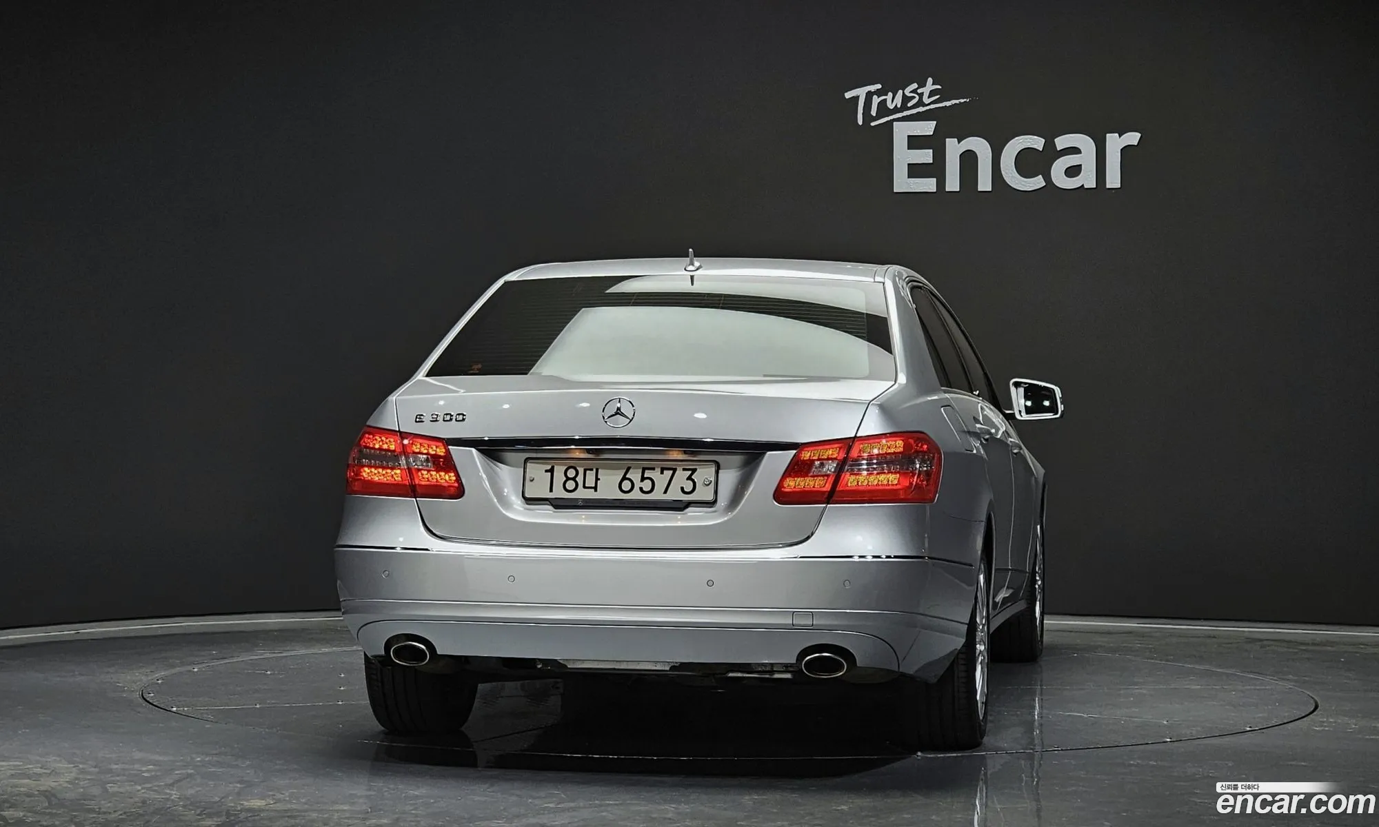 Mercedes E-Class W212 E300 Elegance - фотография 12110732