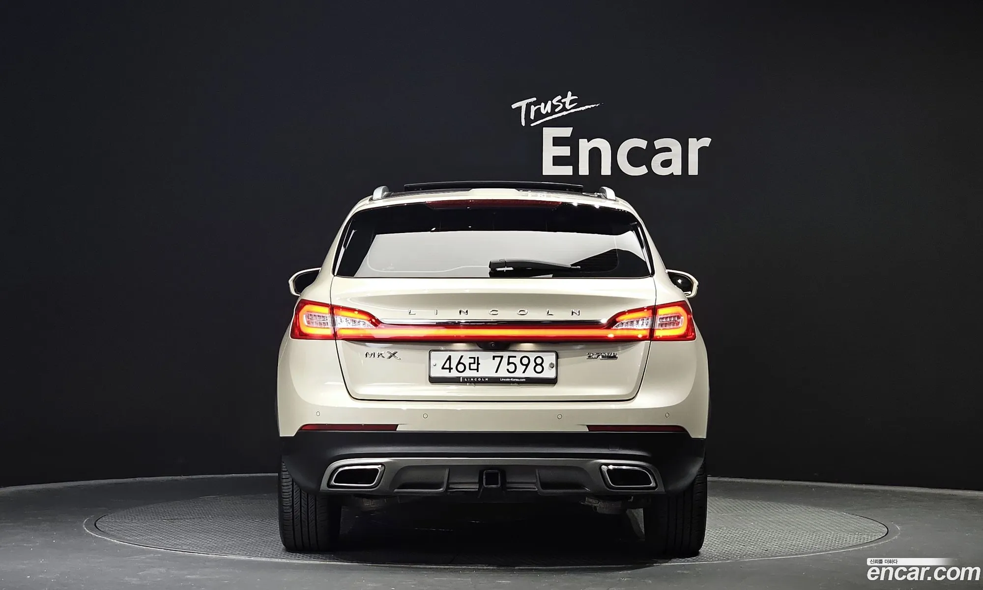 Lincoln Mkx Ii 27 Awd 2016 - фотография 14439080