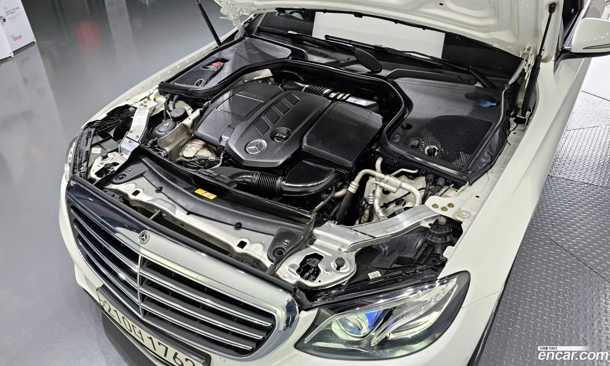 Mercedes-Benz E-Klasse V W213 S213 C238 E220D Exclusive 2019 - фотография 14078631
